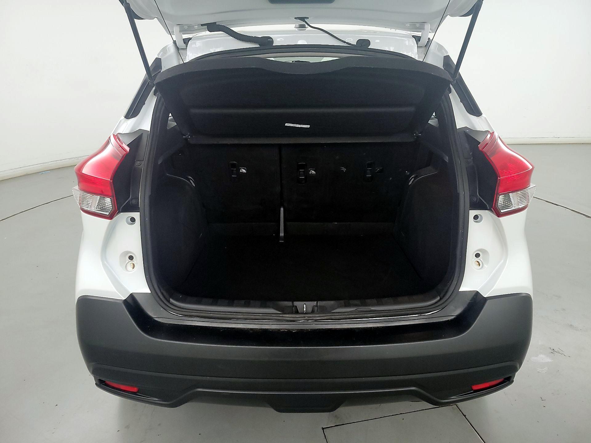 Thumbnail: 2019 Nissan Kicks - 20