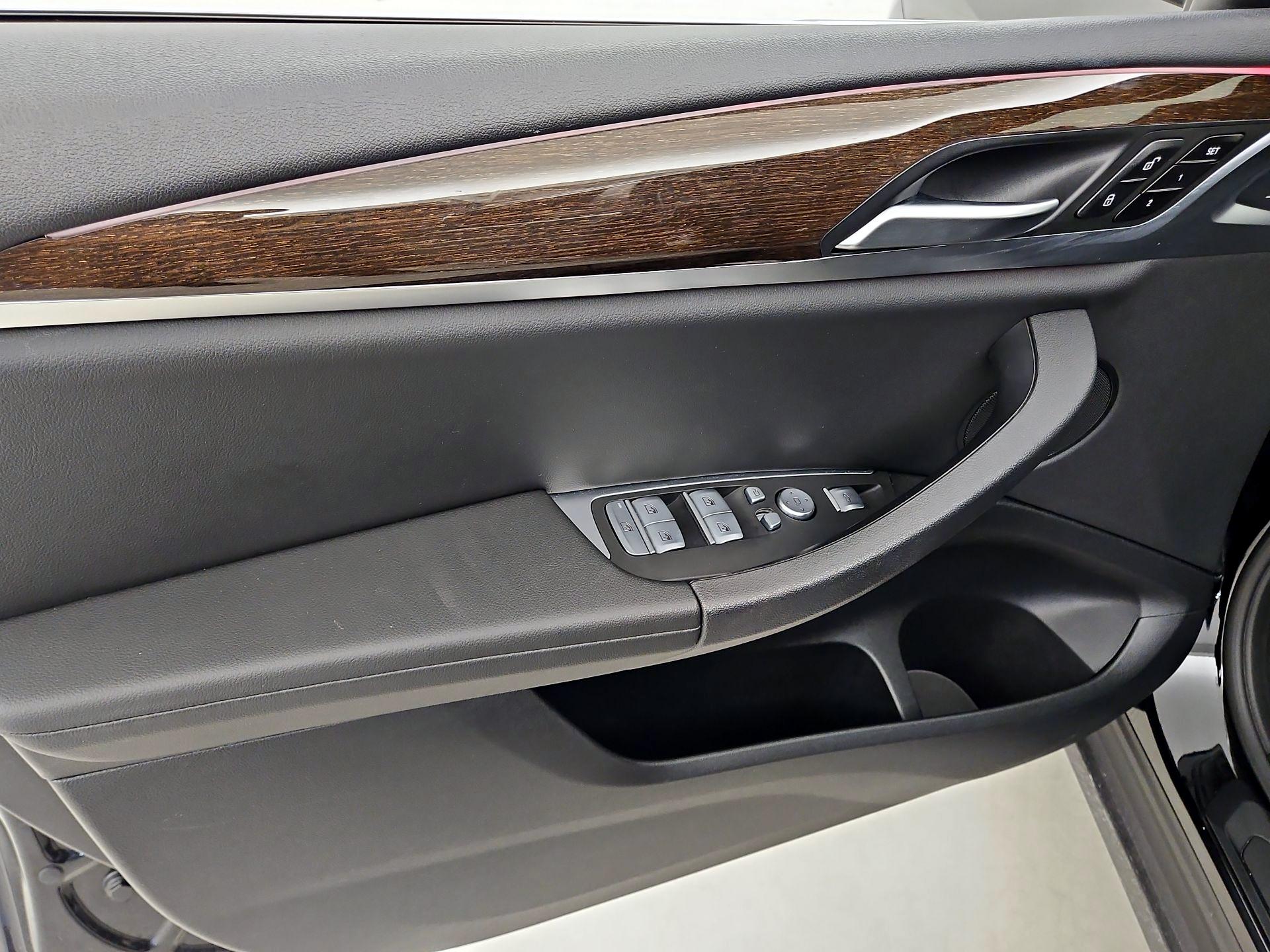 Thumbnail: 2022 BMW X3 - 12