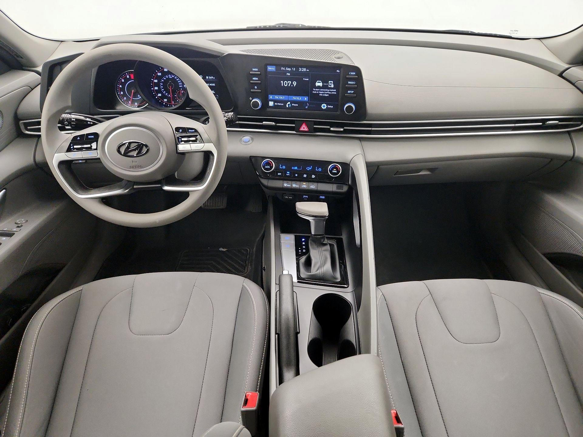 Thumbnail: 2023 Hyundai Elantra - 9