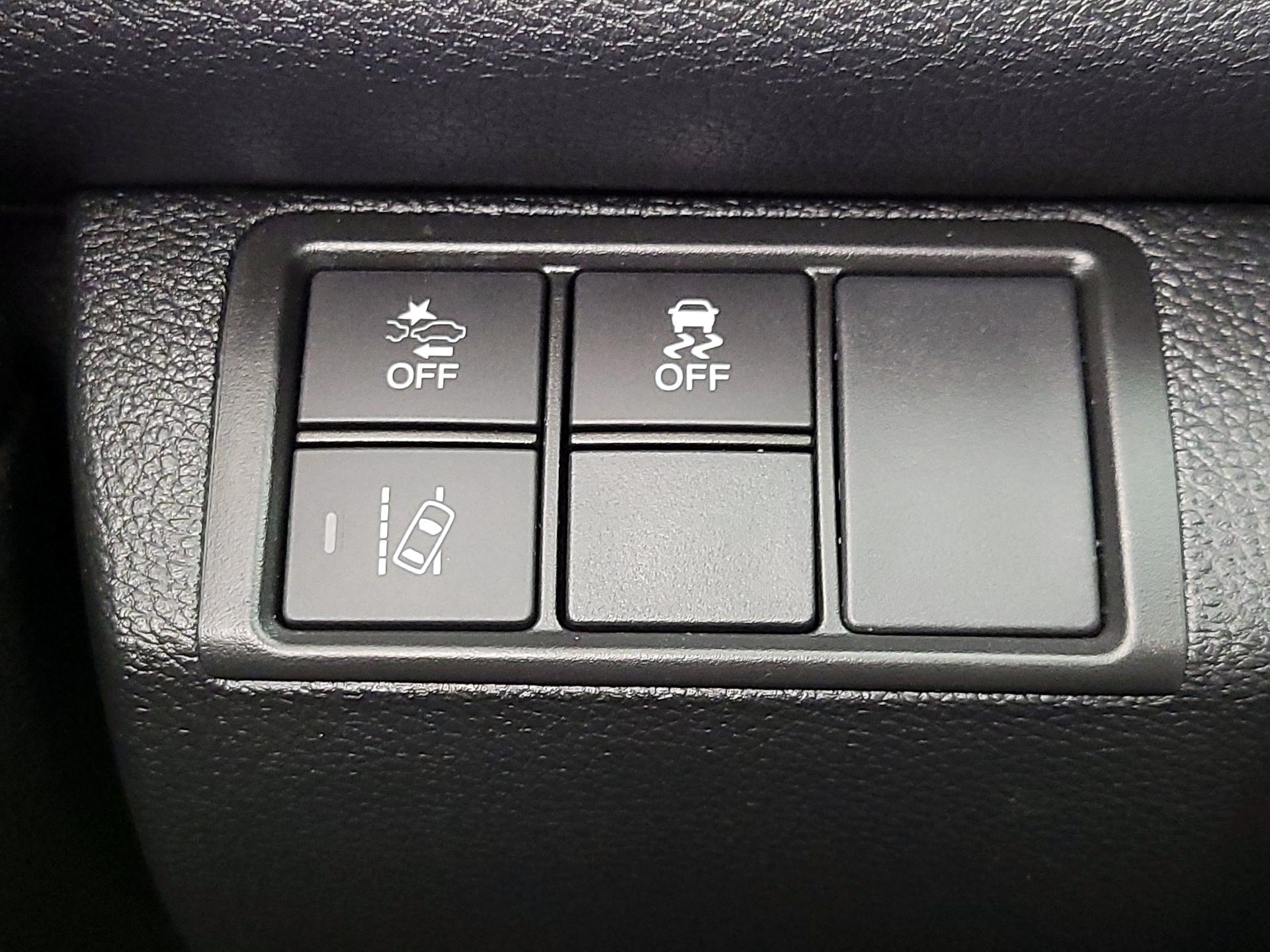 Thumbnail: 2016 Honda Civic - 13