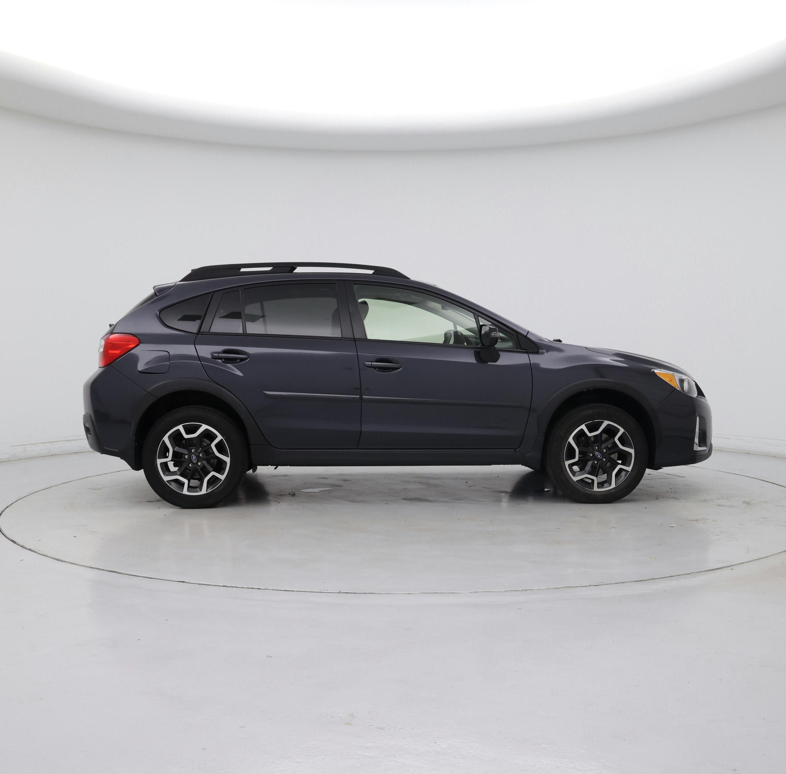 Thumbnail: 2017 Subaru Crosstrek - 7