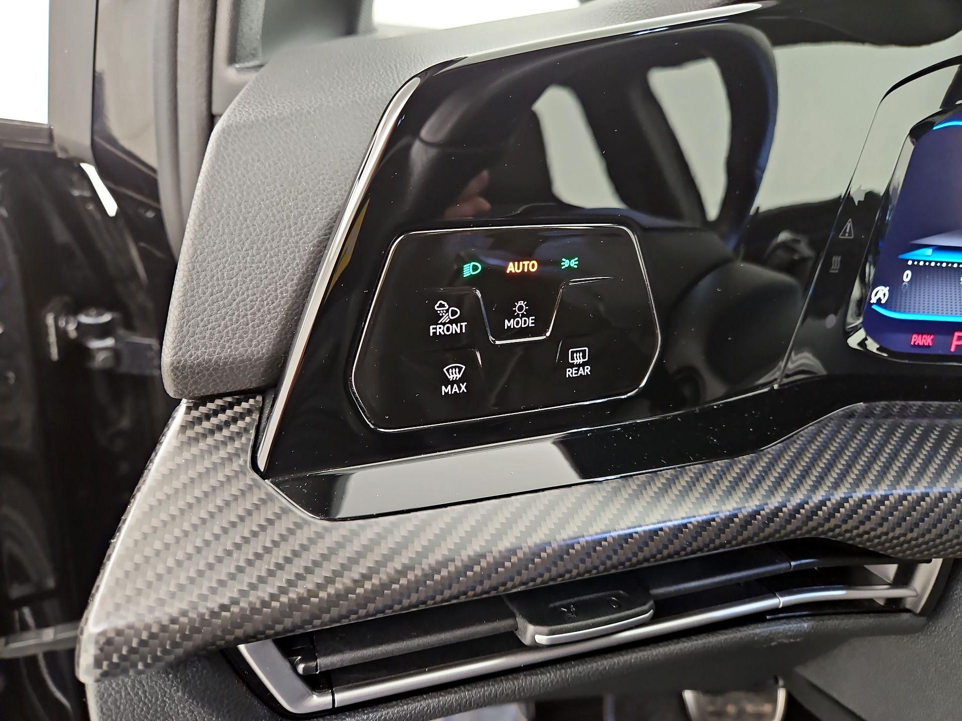 Thumbnail: 2023 Volkswagen Golf - 13