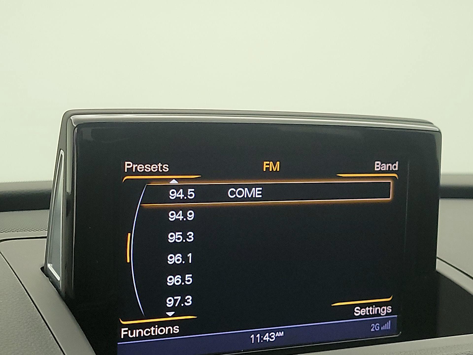 Thumbnail: 2018 Audi Q3 - 16