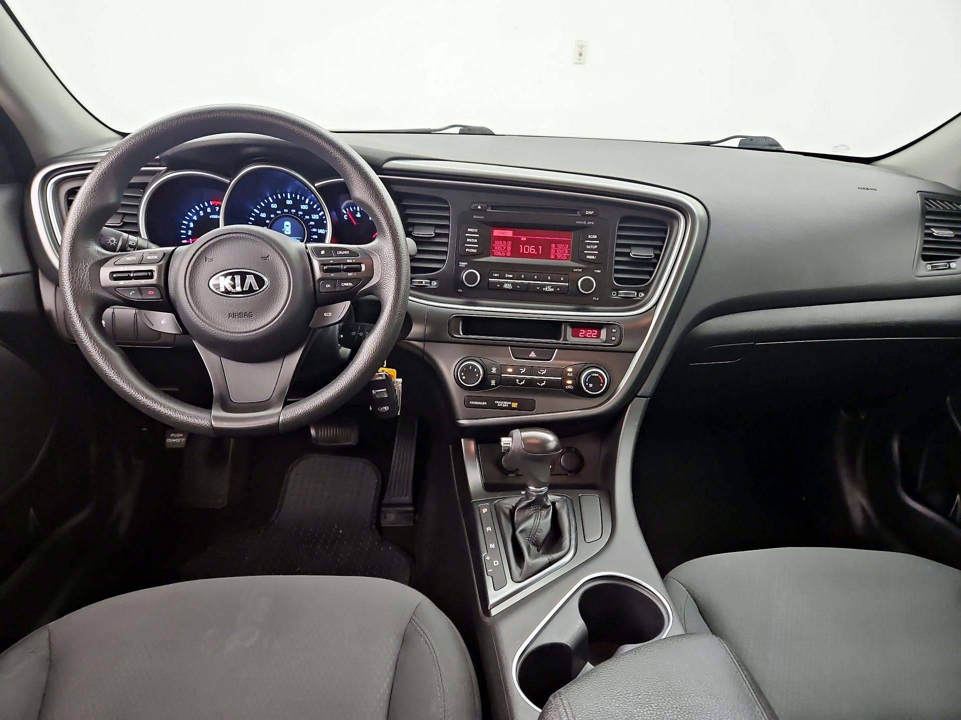 Thumbnail: 2015 Kia Optima - 9