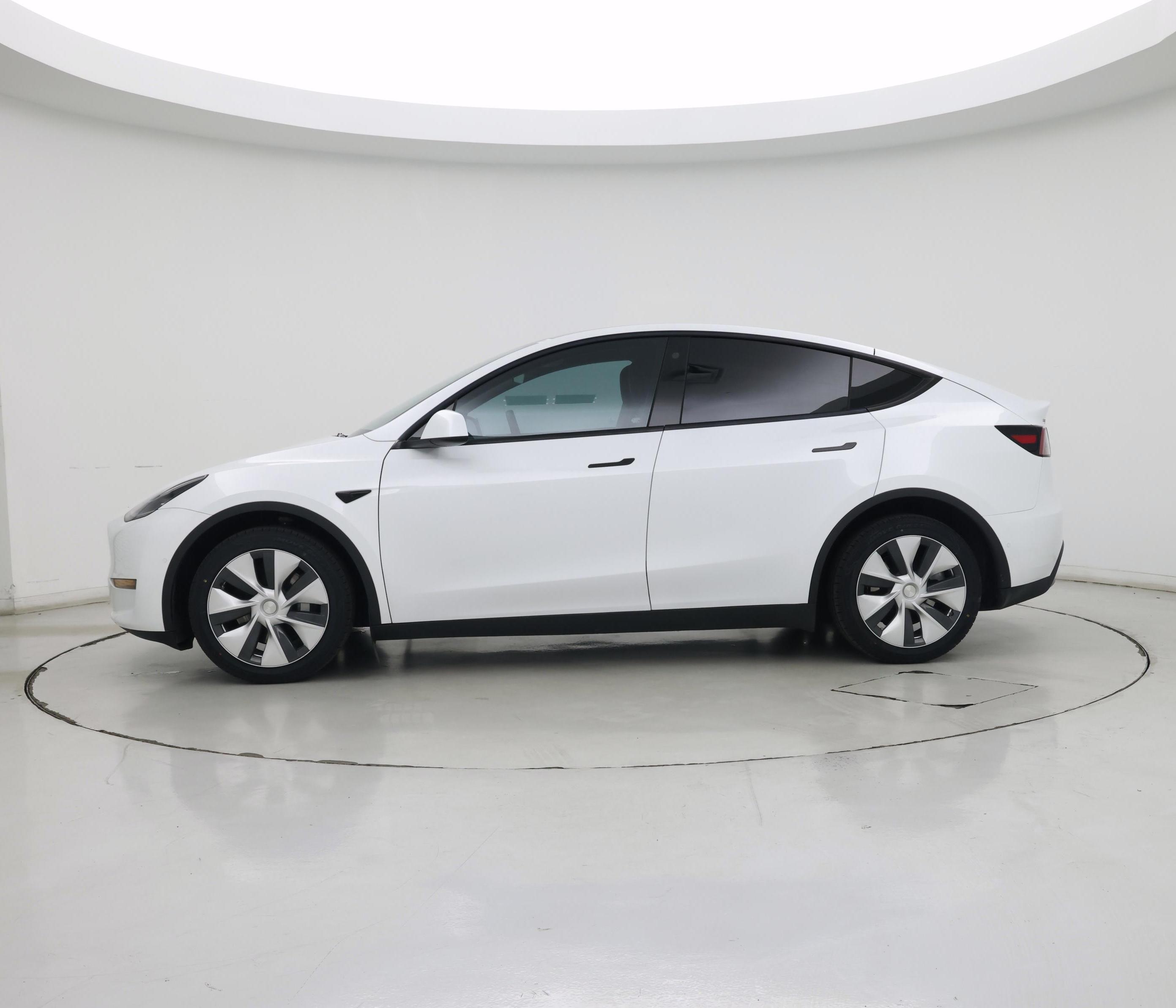 Thumbnail: 2022 Tesla Model Y - 3