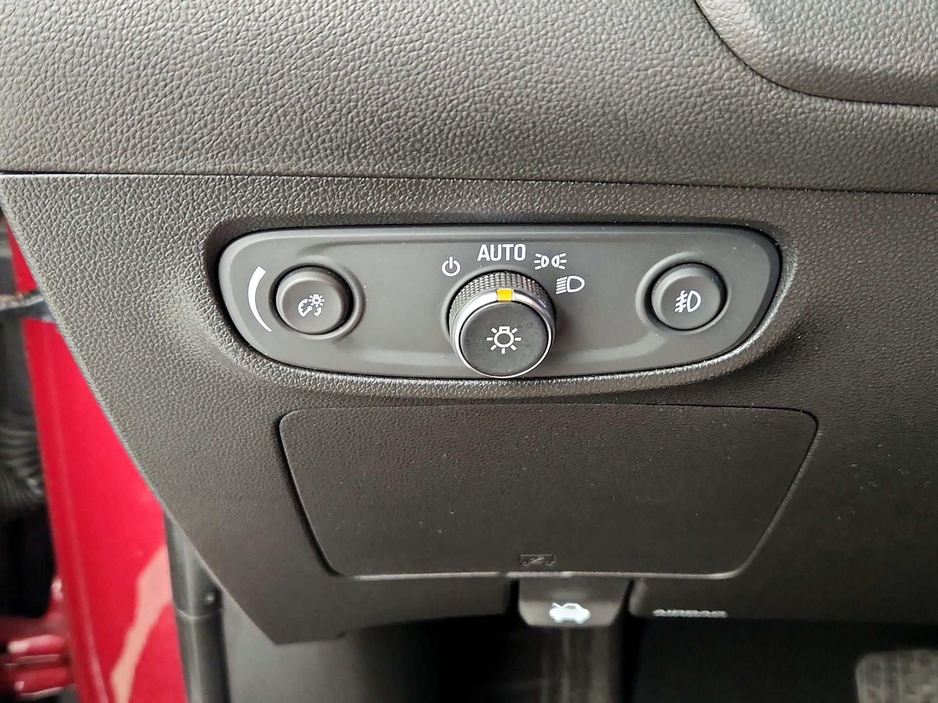 Thumbnail: 2021 Buick Encore GX - 13