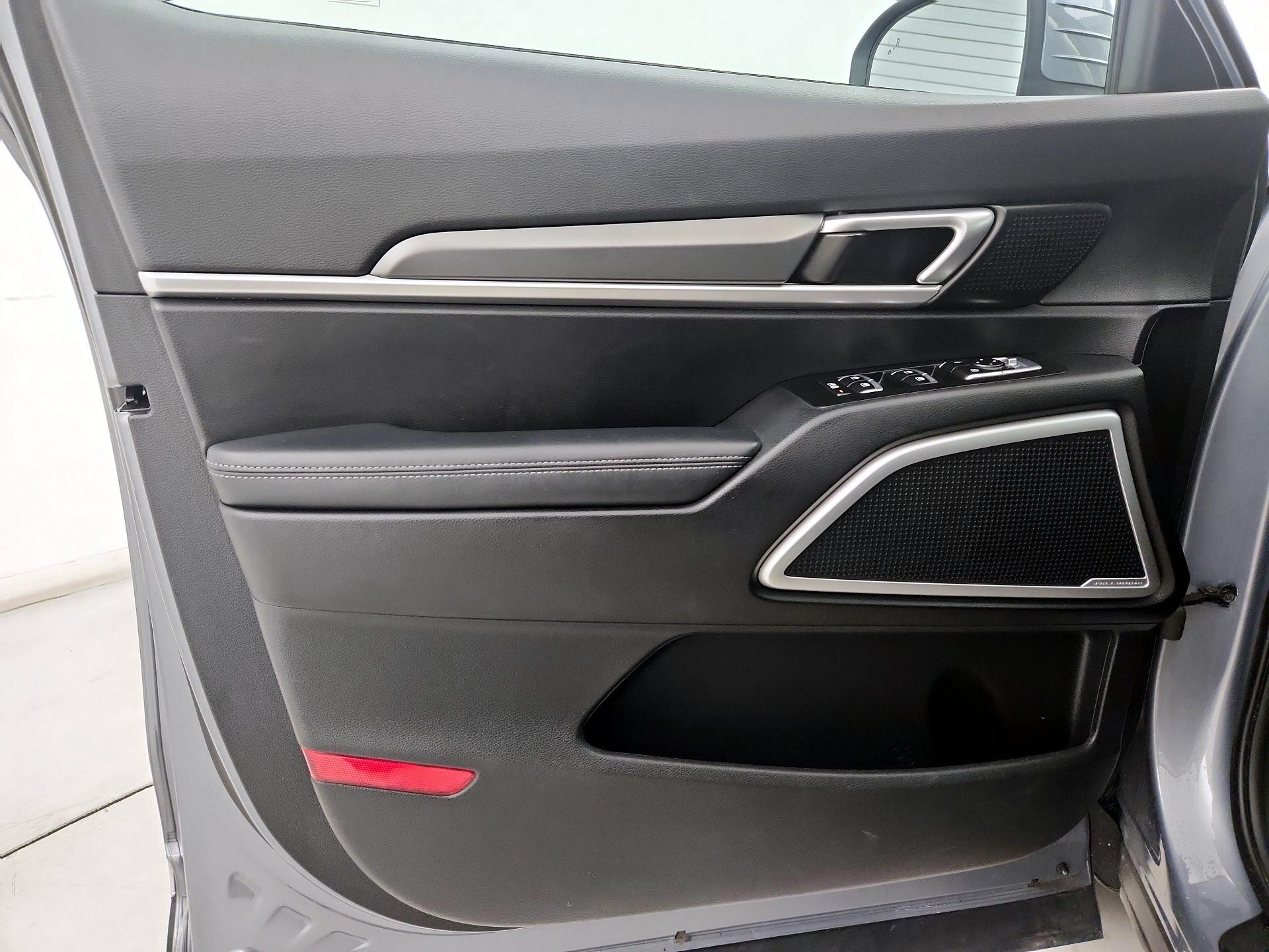 Thumbnail: 2021 Kia Telluride - 12
