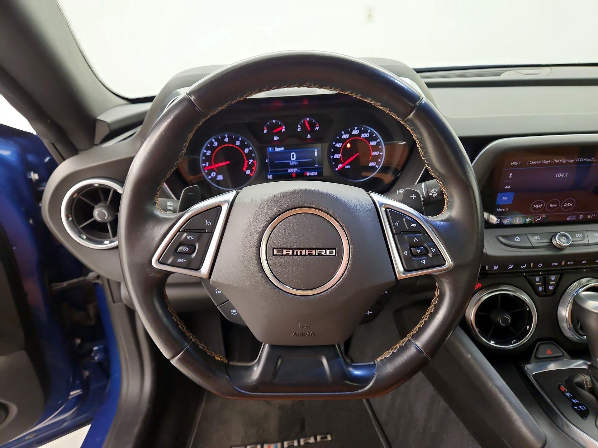 Thumbnail: 2019 Chevrolet Camaro - 10