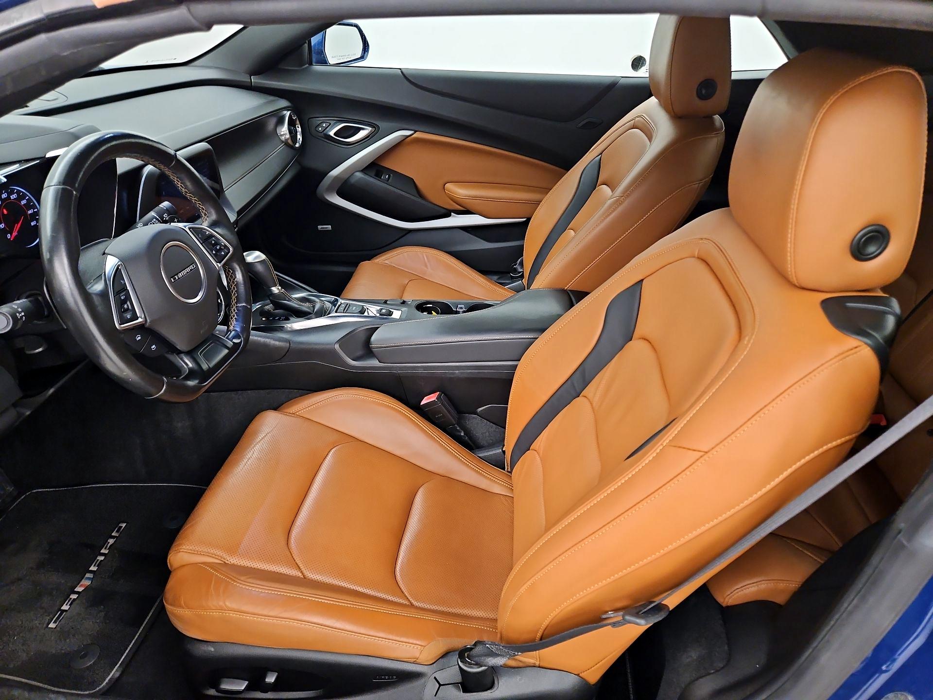 Thumbnail: 2019 Chevrolet Camaro - 11