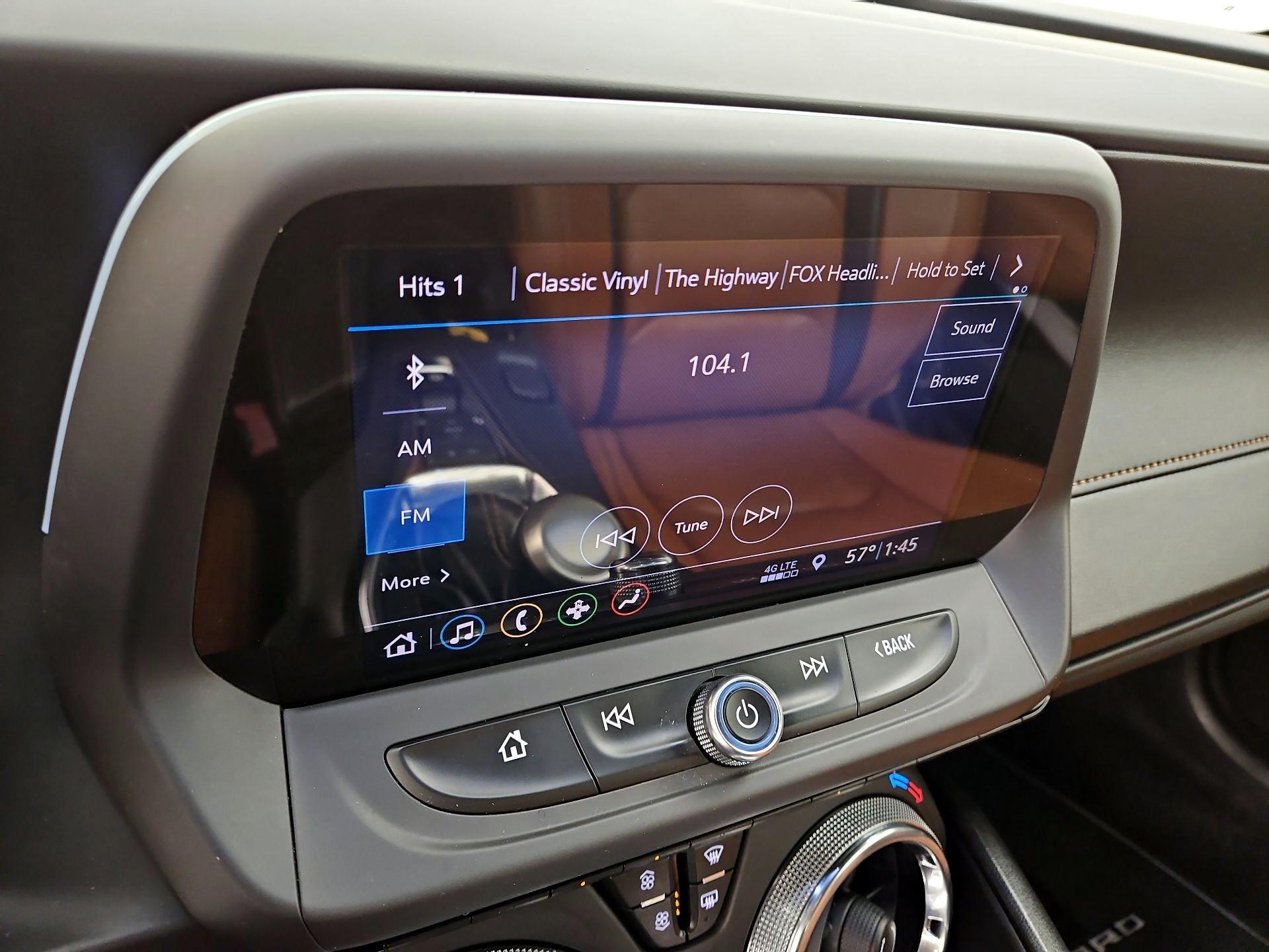 Thumbnail: 2019 Chevrolet Camaro - 14