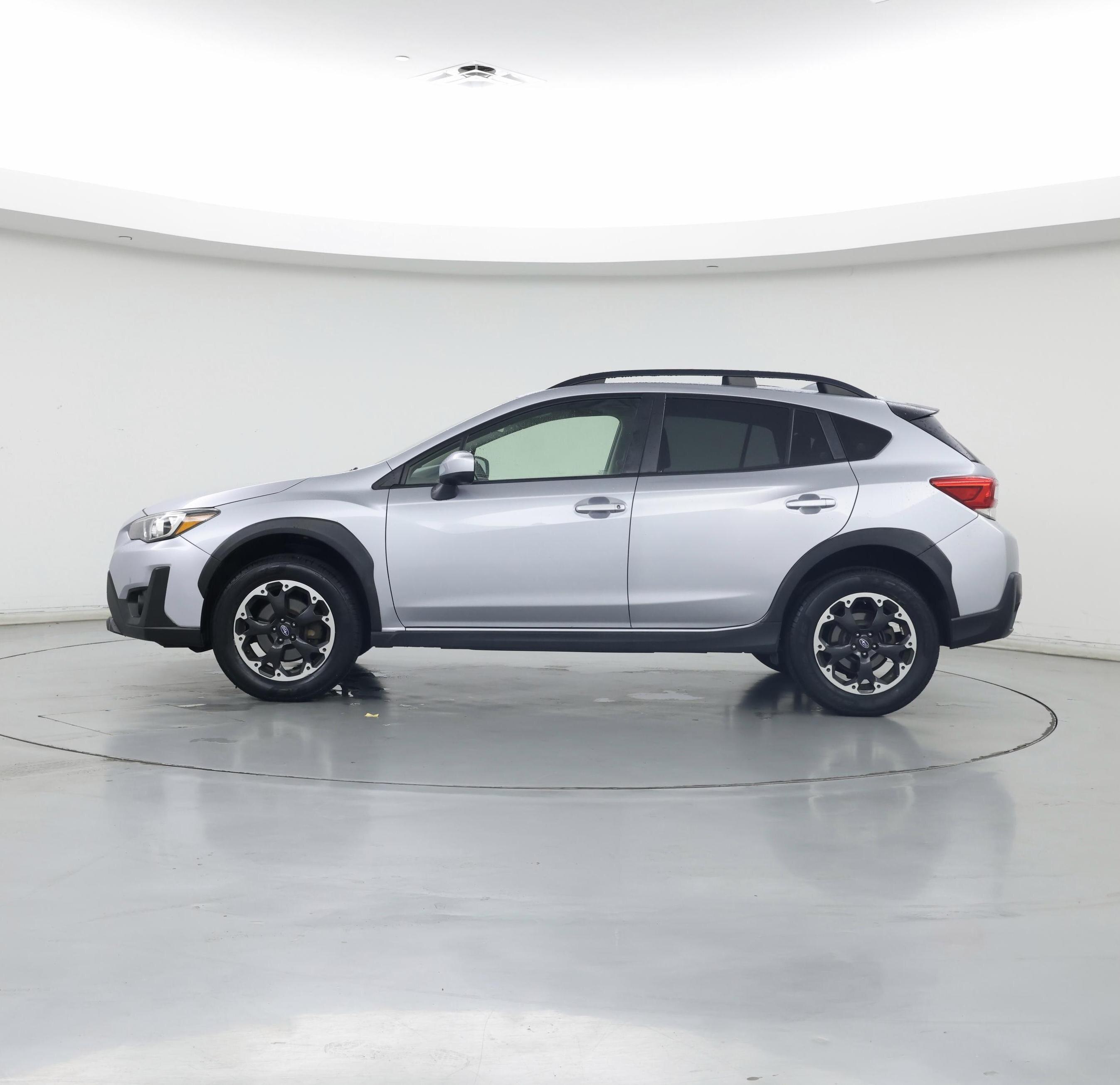 Thumbnail: 2021 Subaru Crosstrek - 3