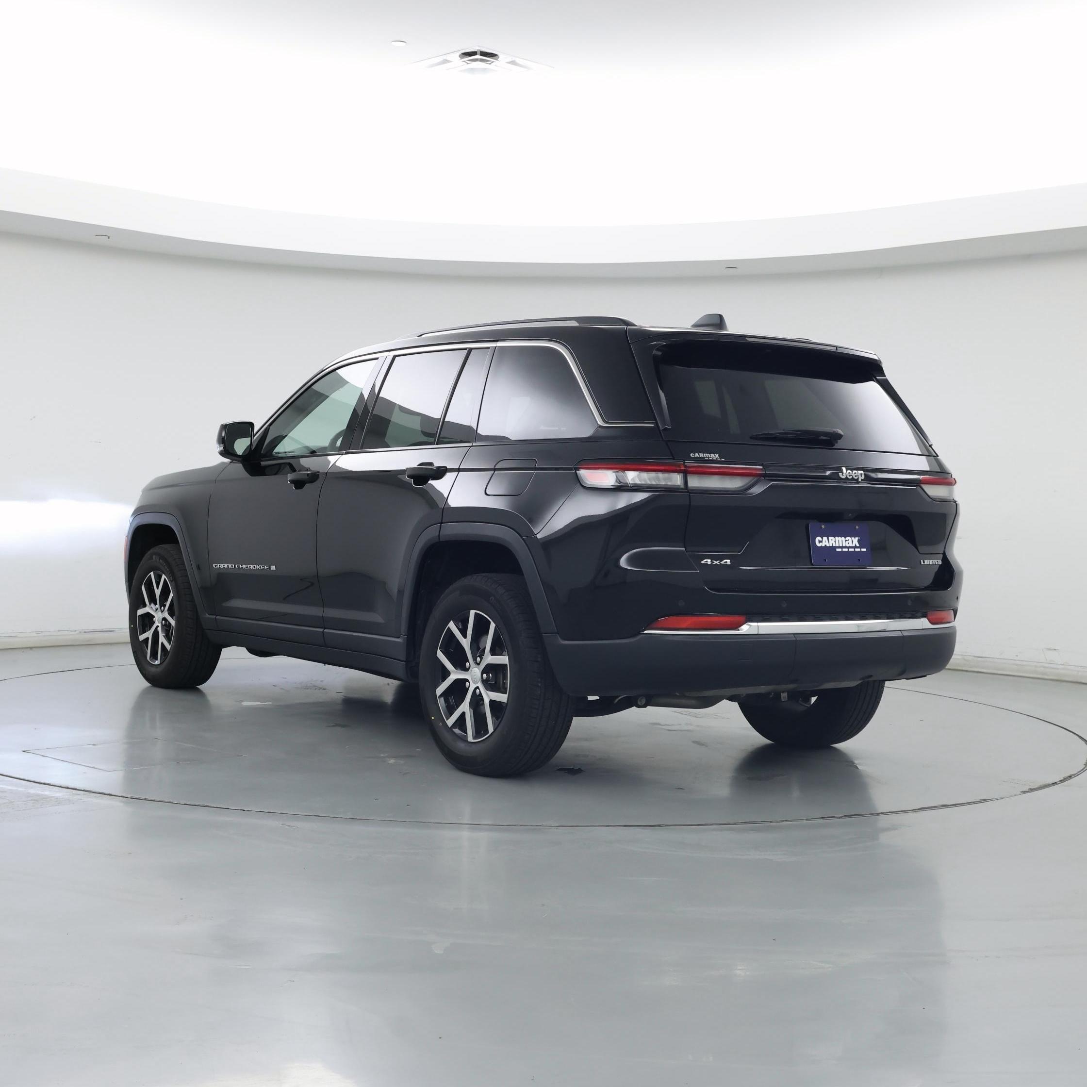 Thumbnail: 2023 Jeep Grand Cherokee - 2
