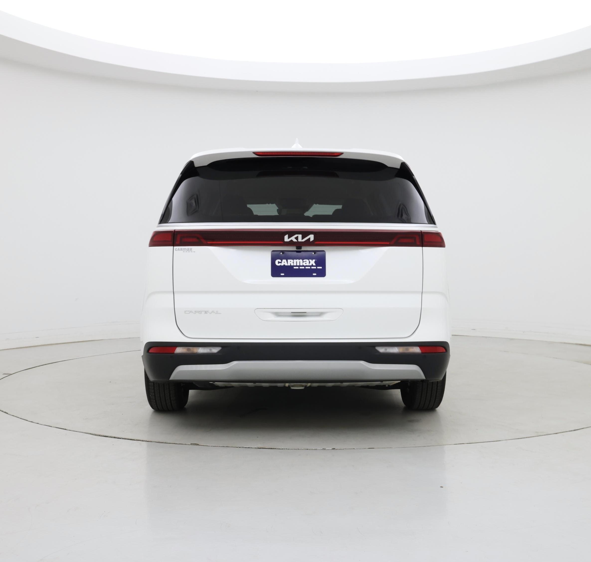Thumbnail: 2023 Kia Carnival - 6