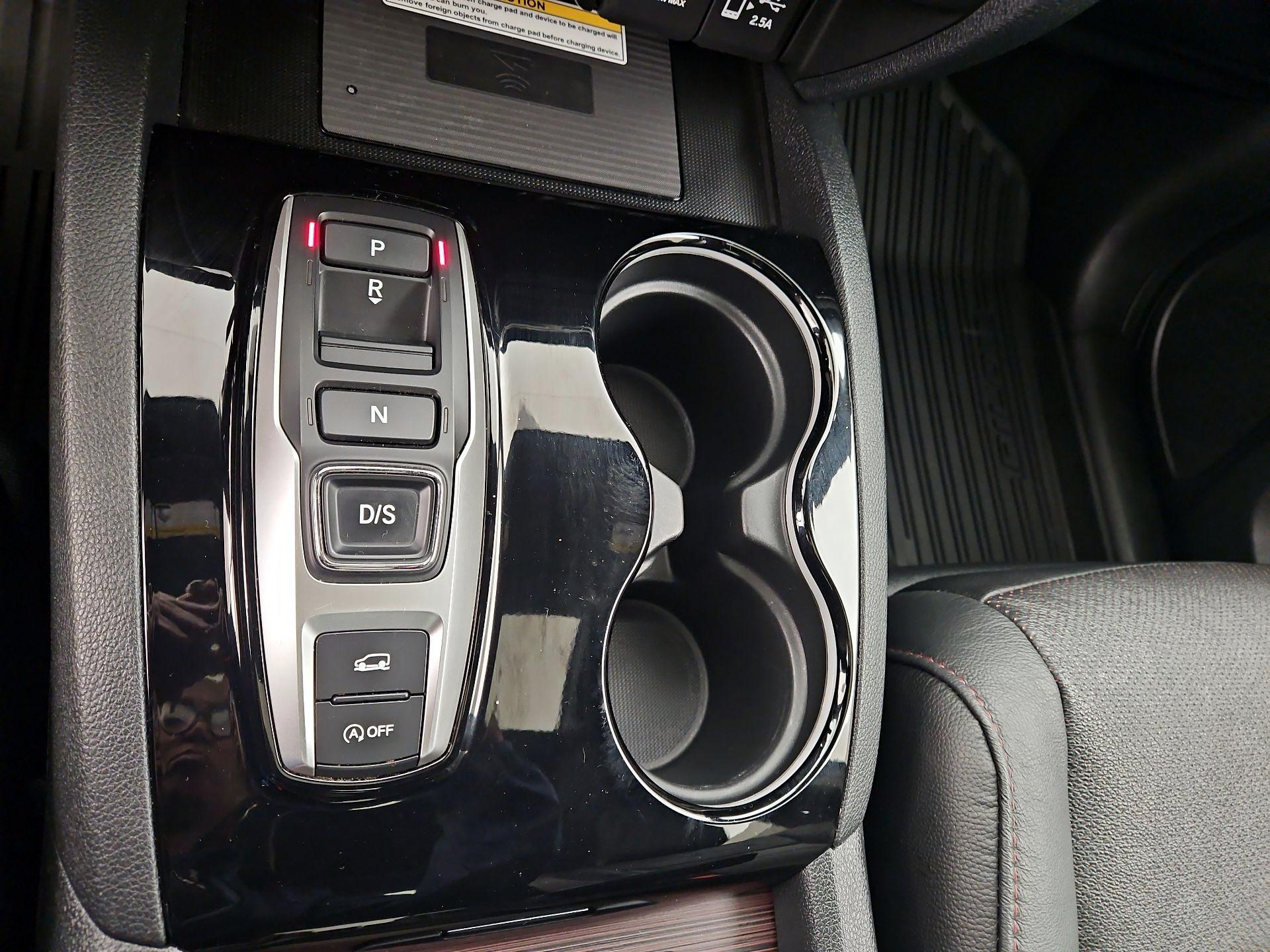 Thumbnail: 2021 Honda Pilot - 18