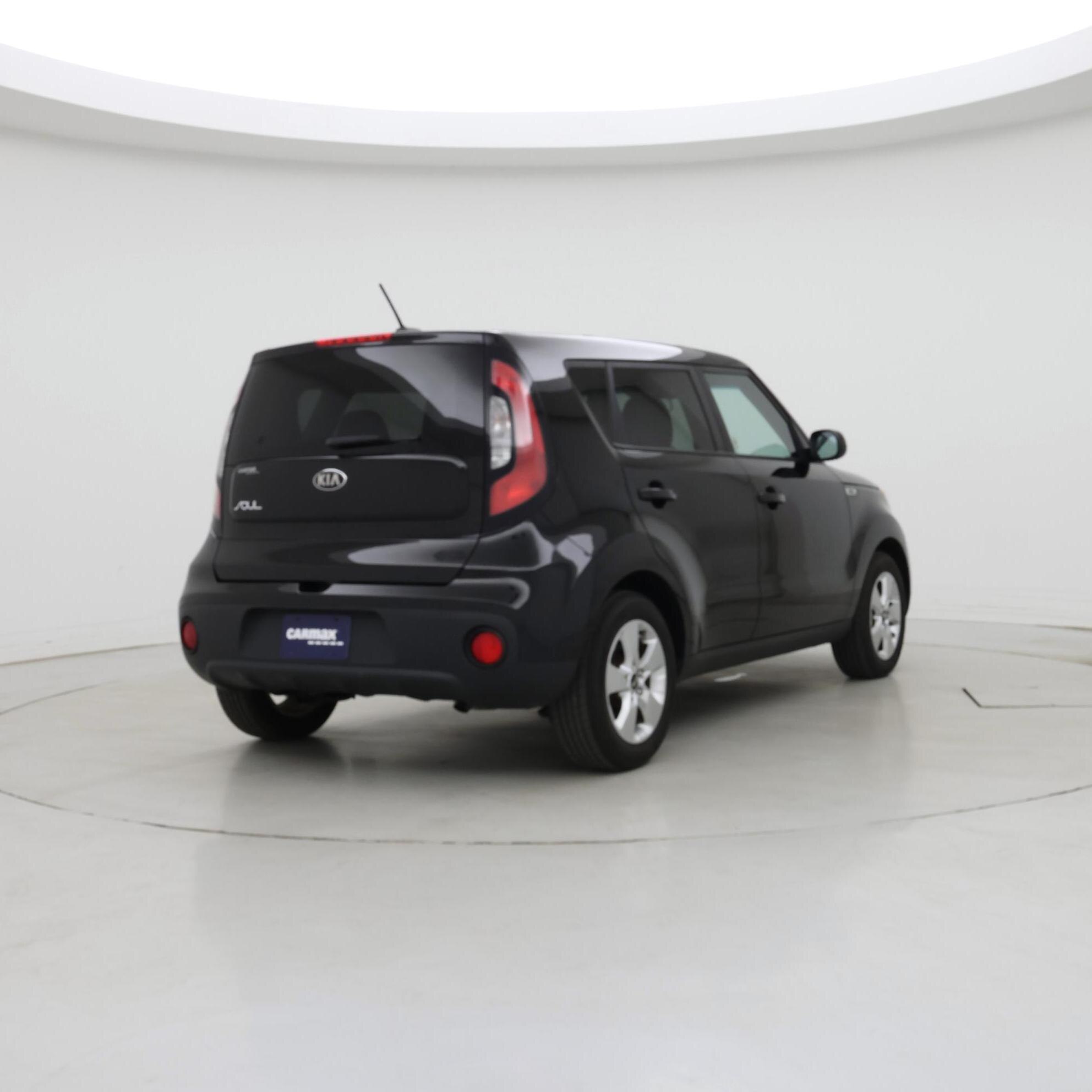Thumbnail: 2017 Kia Soul - 8