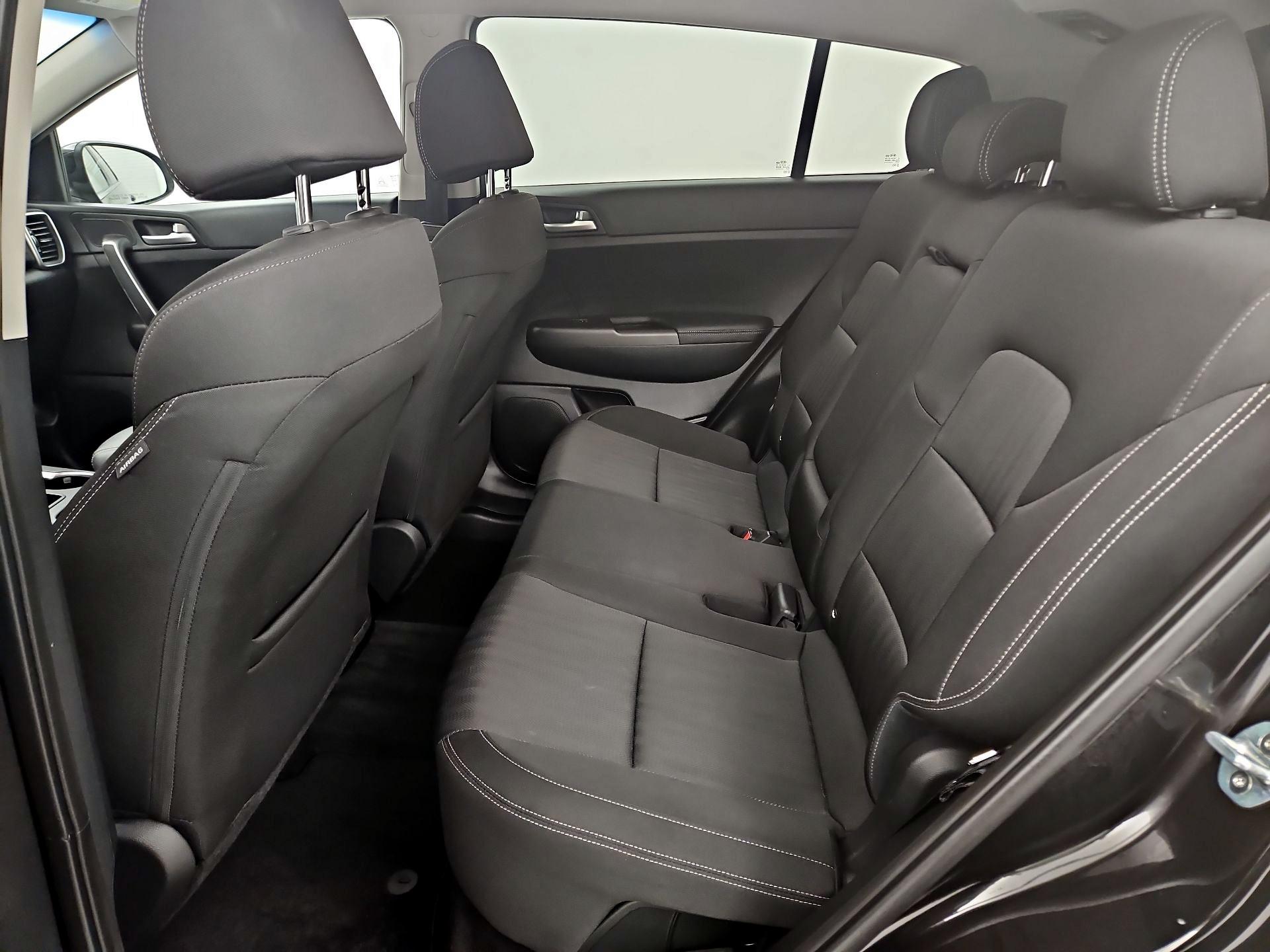 Thumbnail: 2020 Kia Sportage - 19
