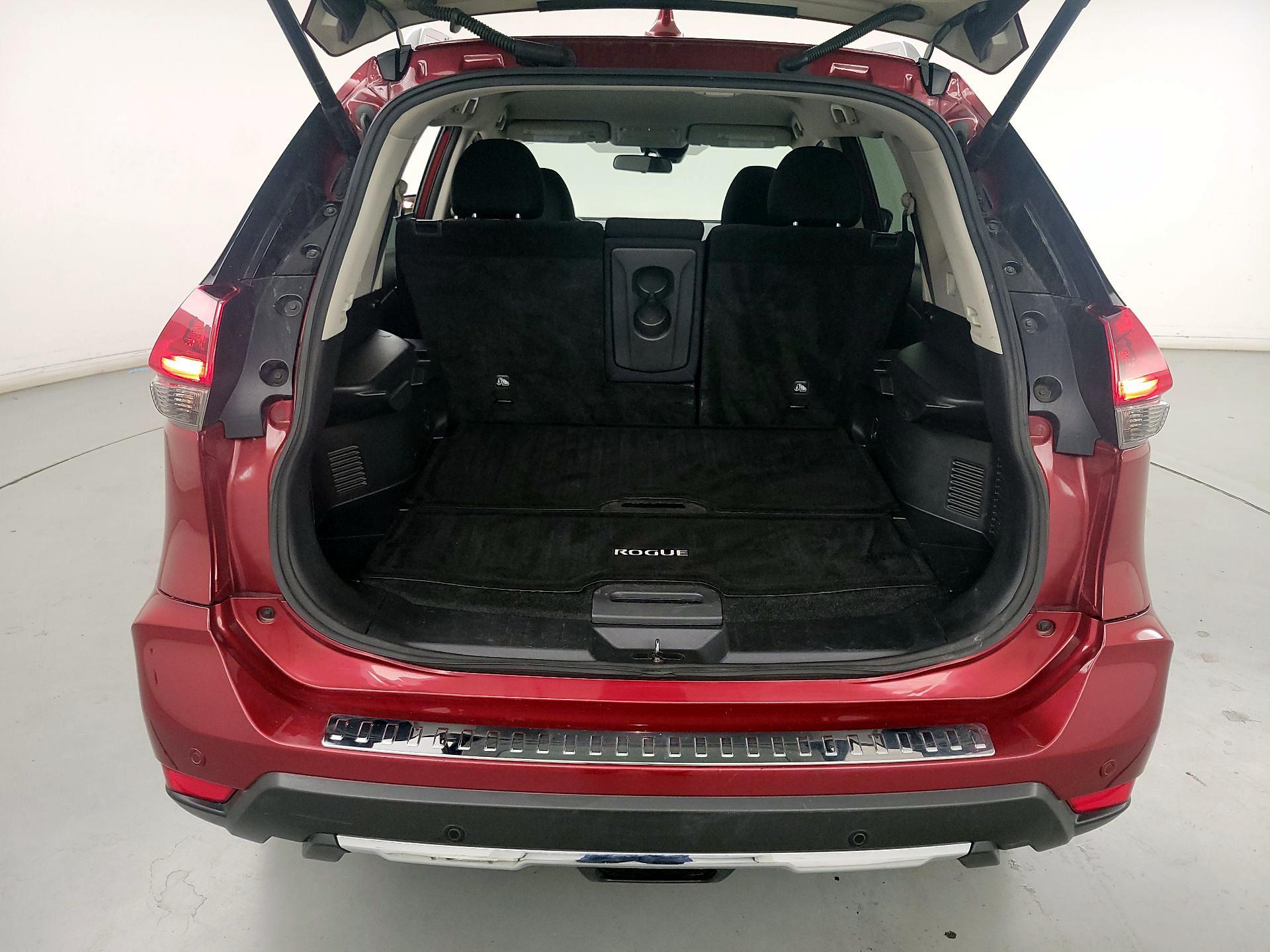 Thumbnail: 2019 Nissan Rogue - 20