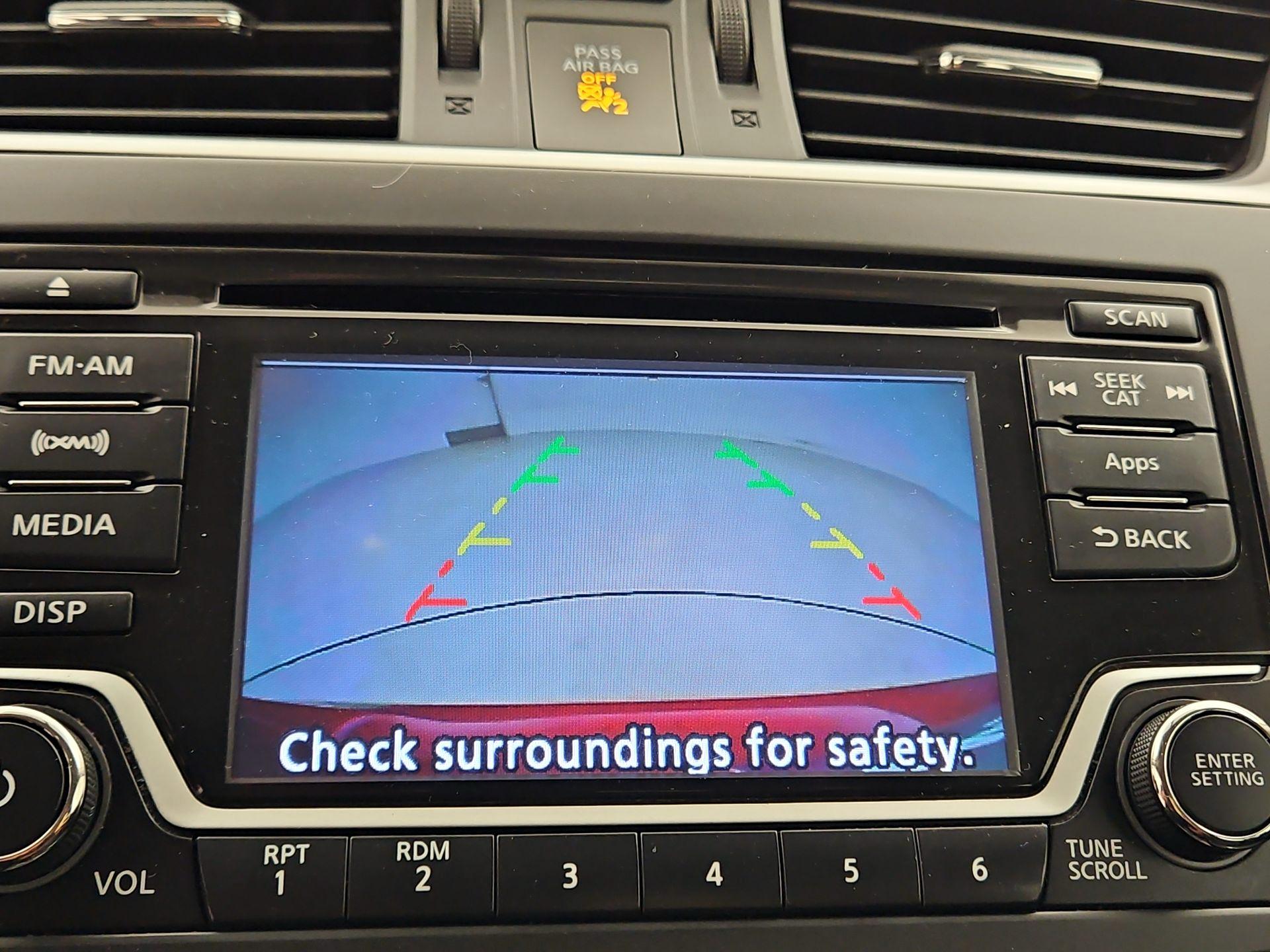 Thumbnail: 2015 Nissan Sentra - 14