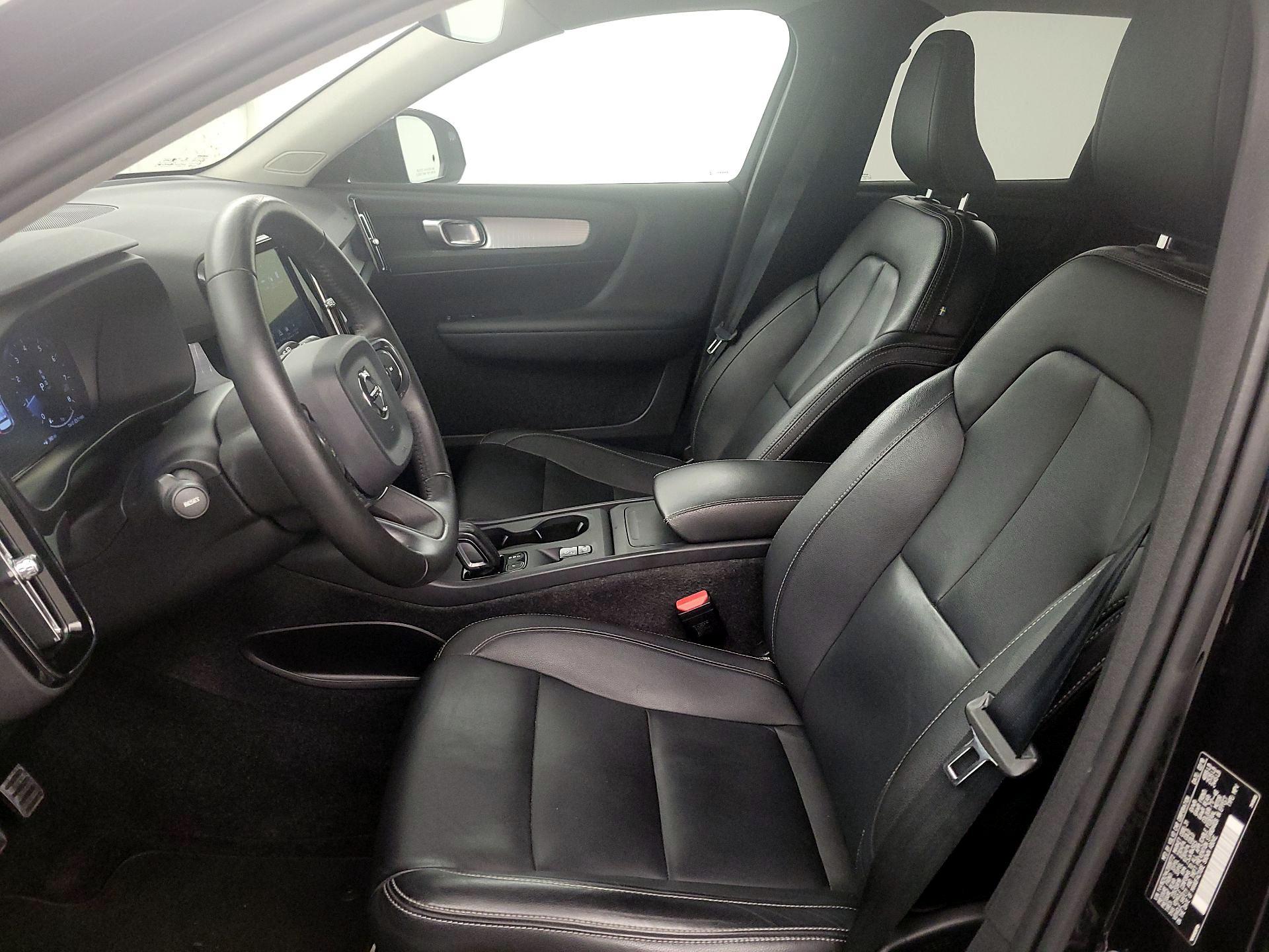 Thumbnail: 2019 Volvo XC40 - 11