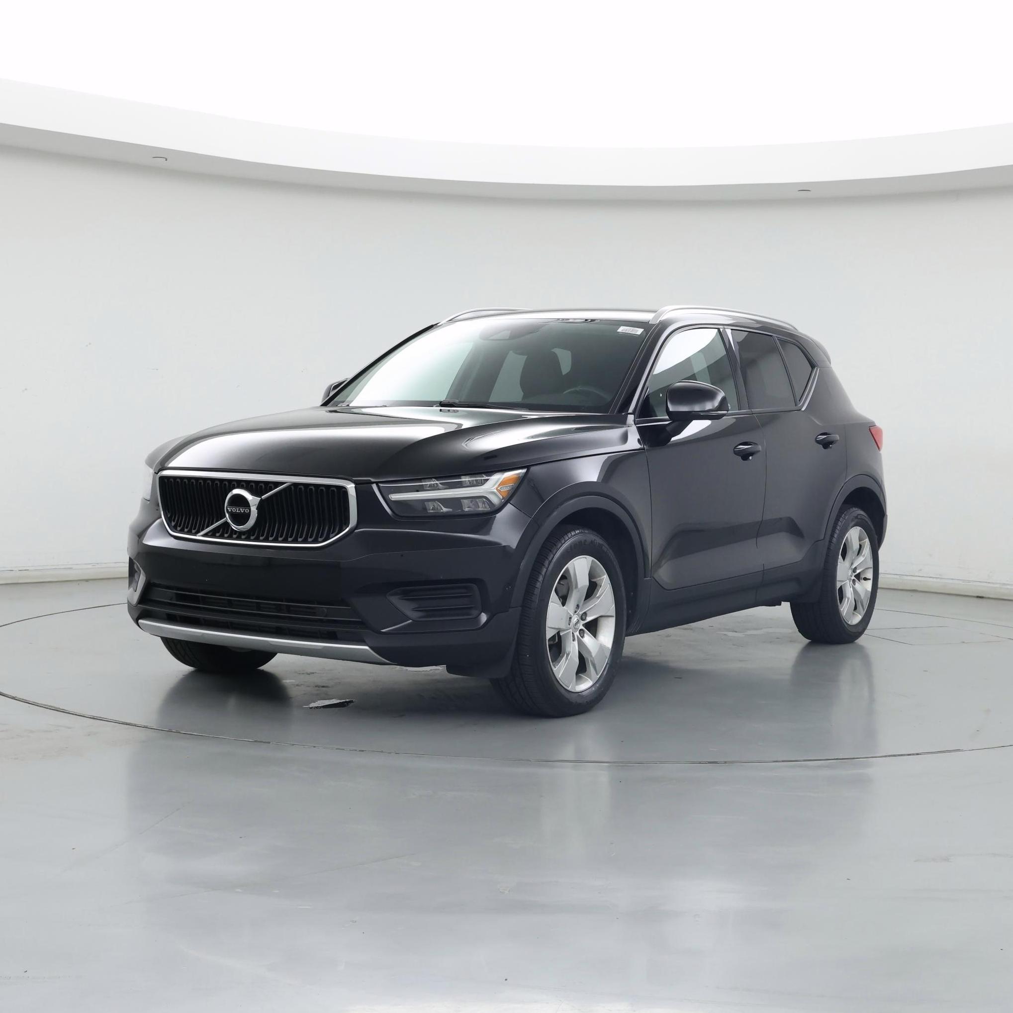 Thumbnail: 2019 Volvo XC40 - 4