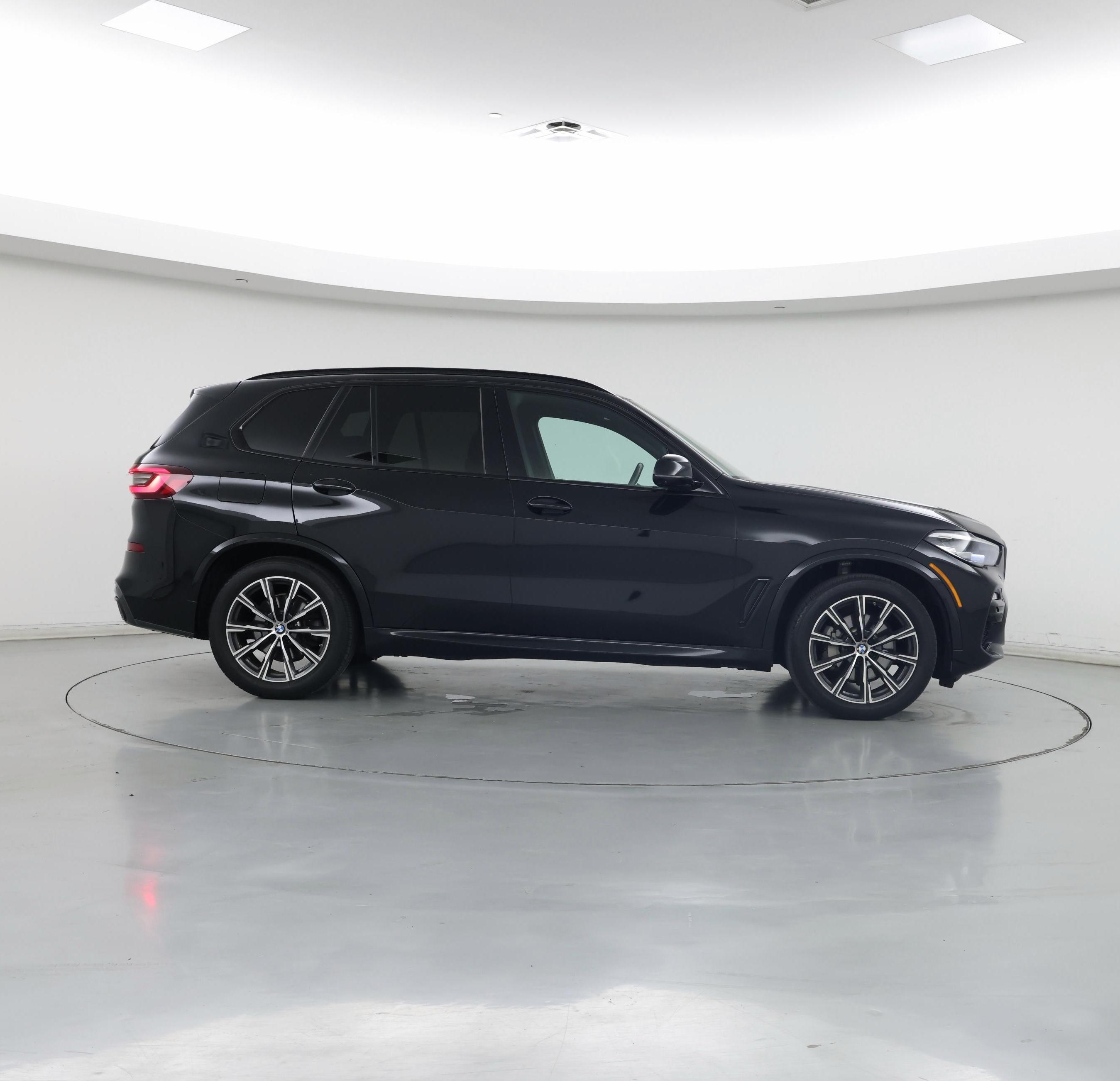 Thumbnail: 2021 BMW X5 - 7