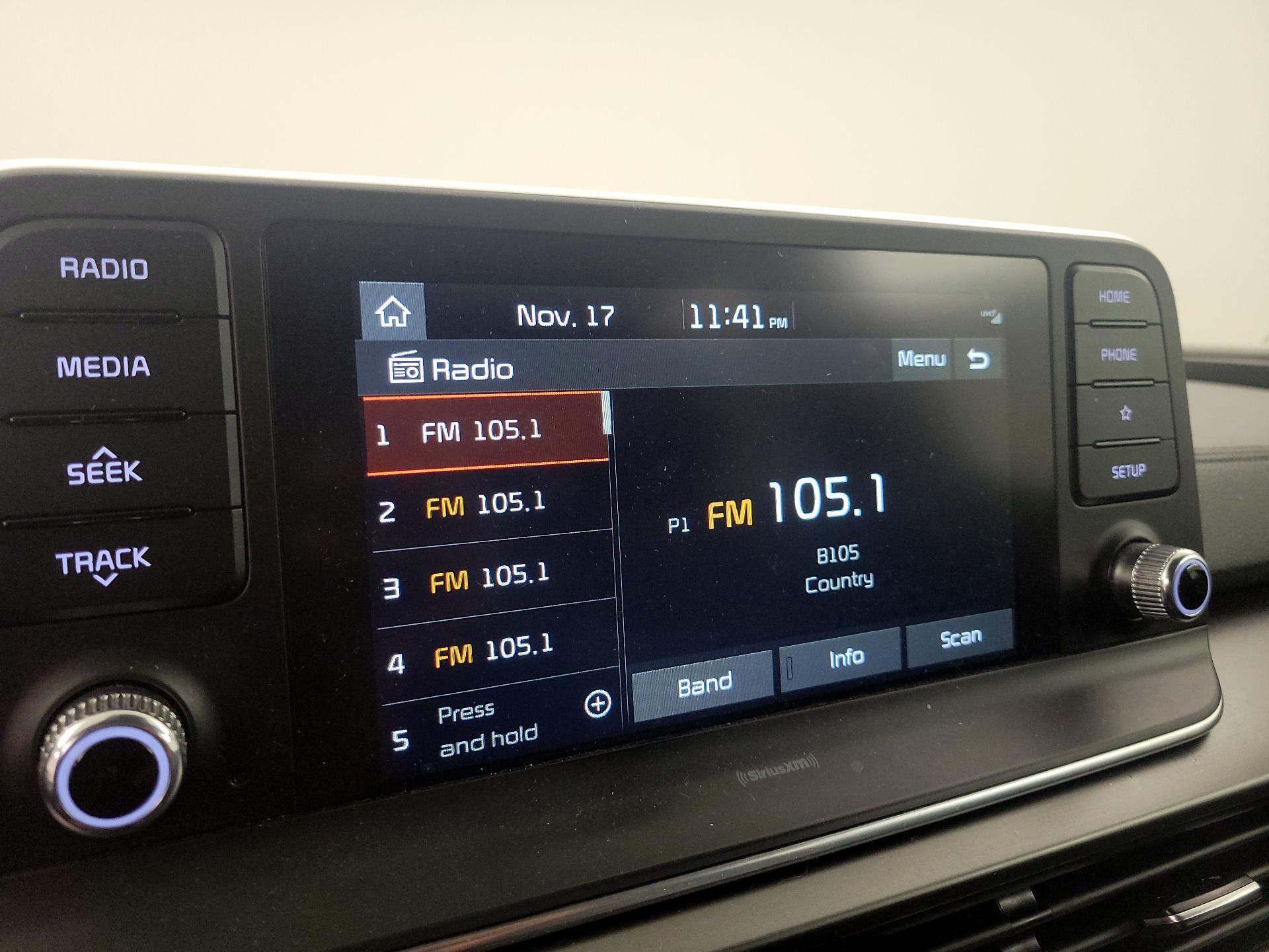 Thumbnail: 2021 Kia Telluride - 15