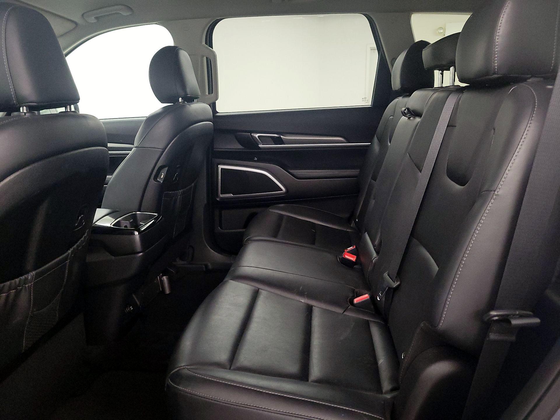 Thumbnail: 2021 Kia Telluride - 19