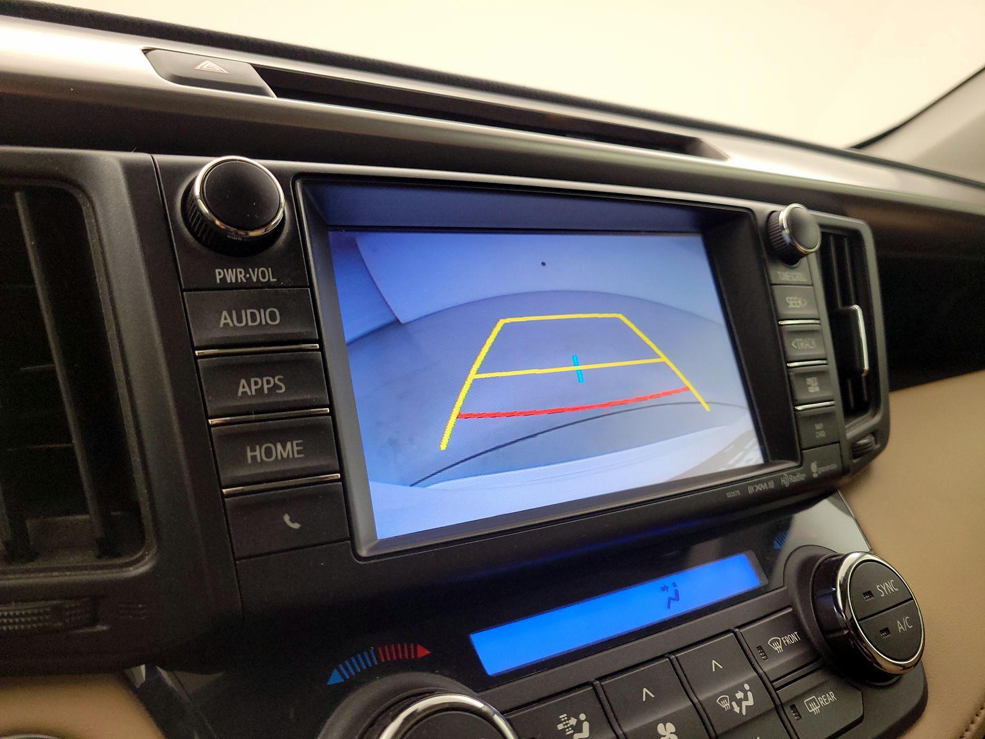 Thumbnail: 2016 Toyota RAV4 - 14