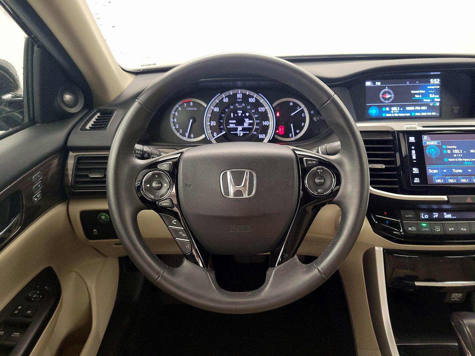 Thumbnail: 2016 Honda Accord - 10
