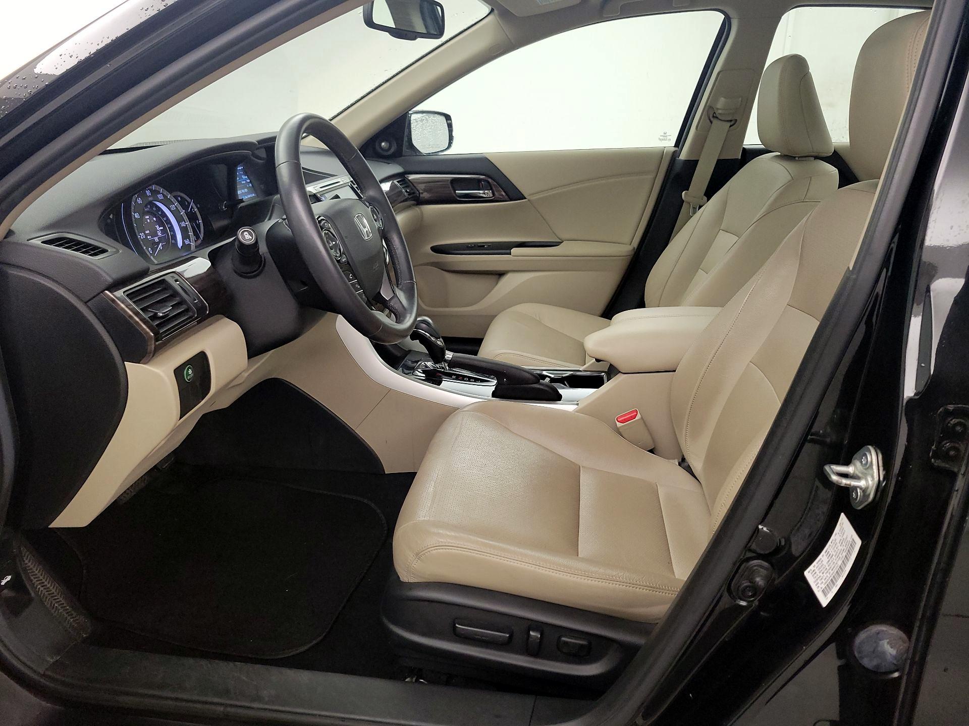 Thumbnail: 2016 Honda Accord - 11