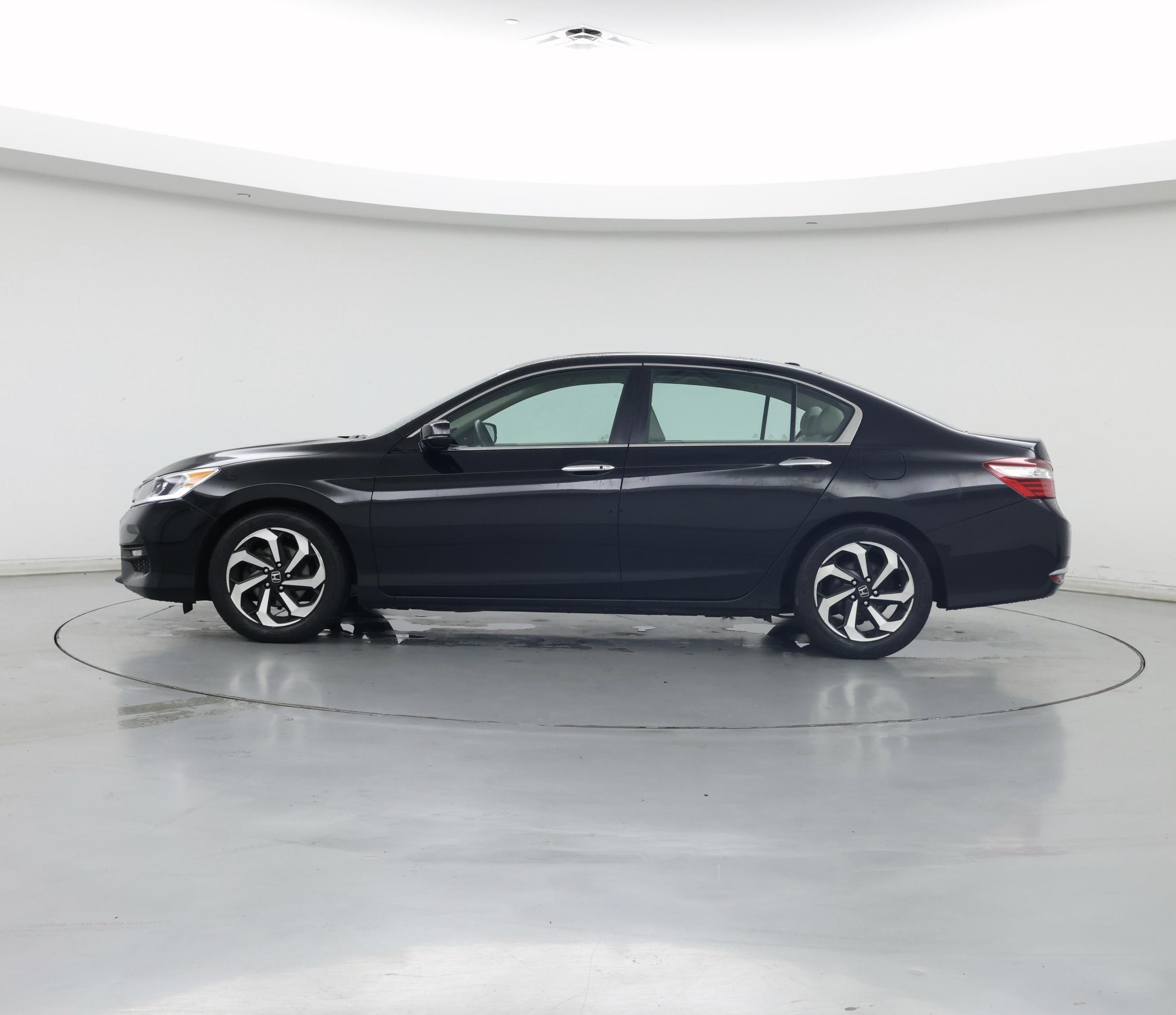 Thumbnail: 2016 Honda Accord - 3