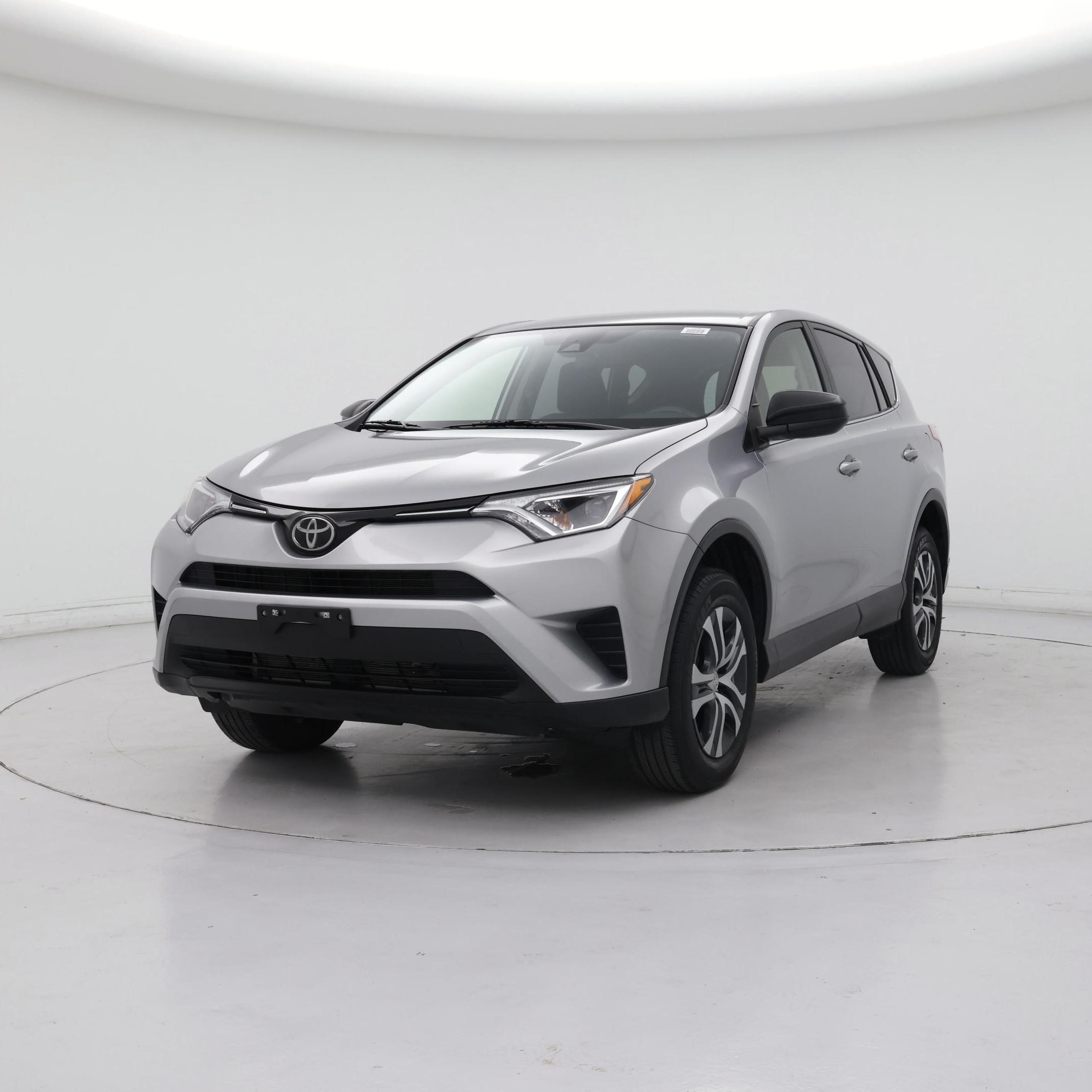 Thumbnail: 2018 Toyota RAV4 - 4