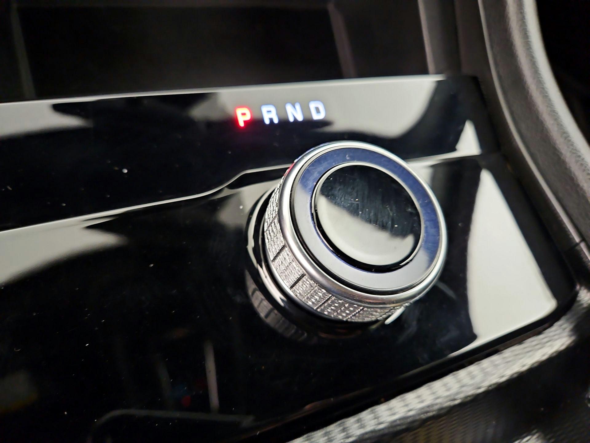 Thumbnail: 2024 Jeep Grand Cherokee - 17