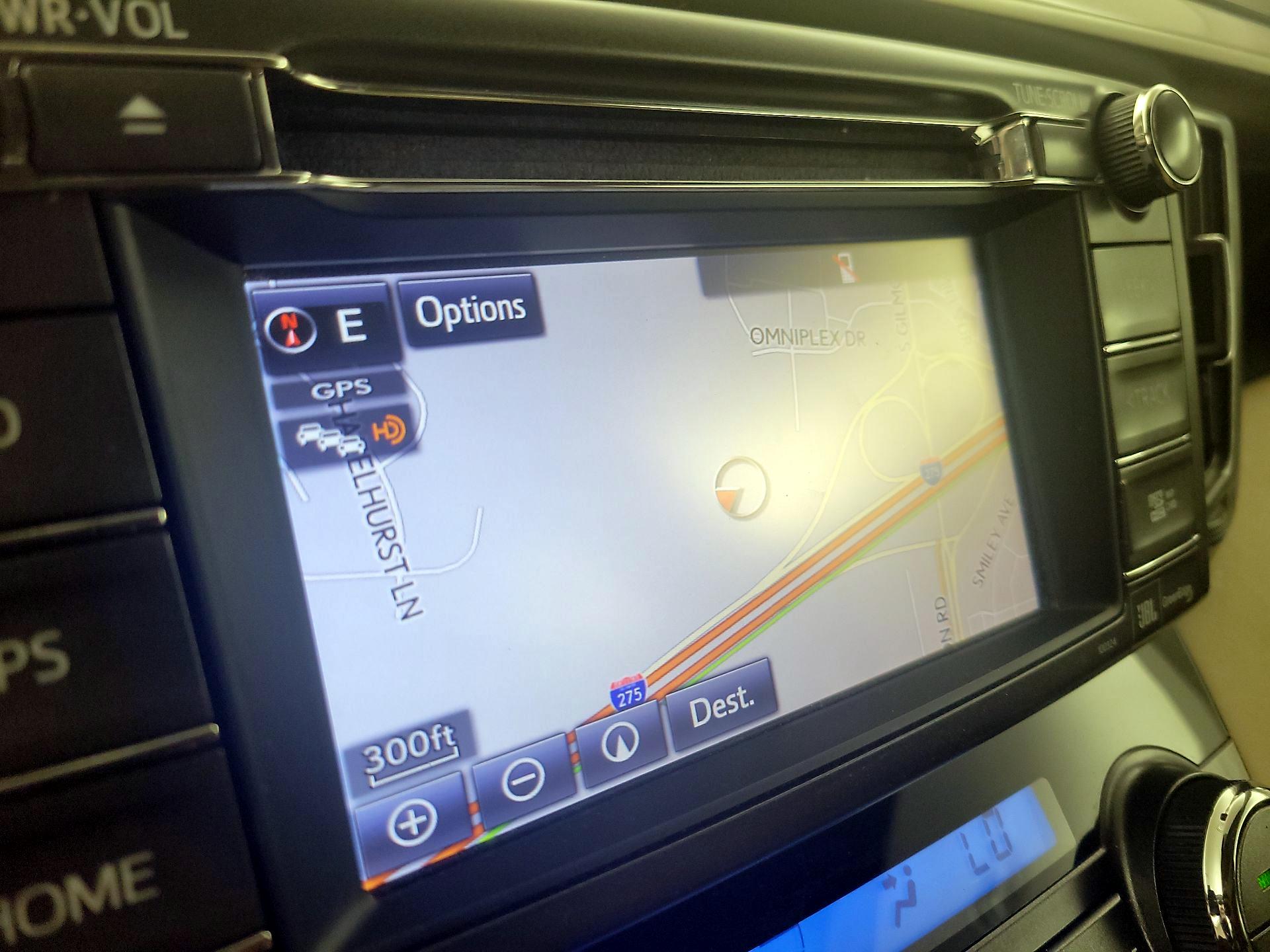 Thumbnail: 2015 Toyota RAV4 - 14