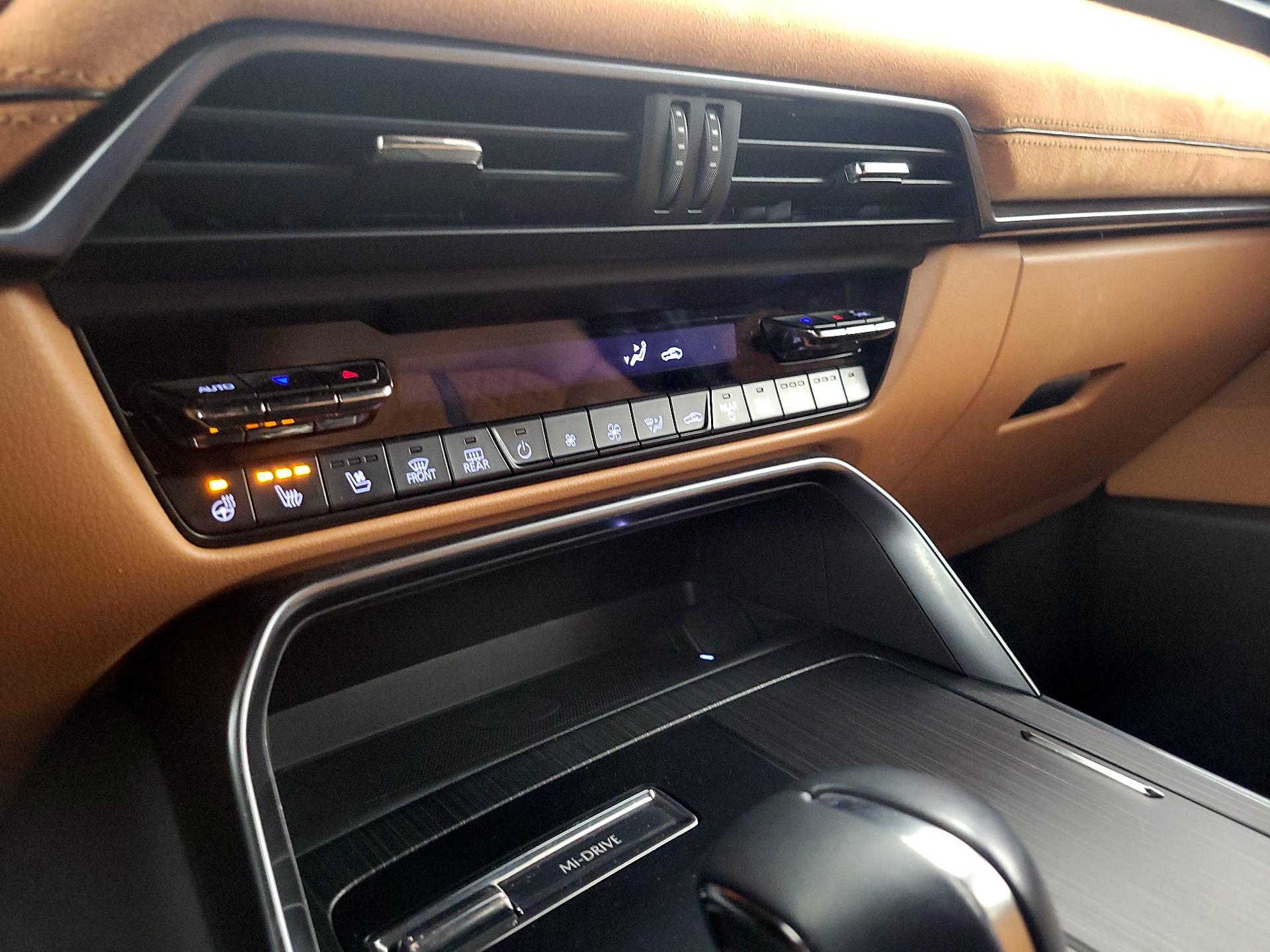 Thumbnail: 2024 Mazda CX-90 - 17