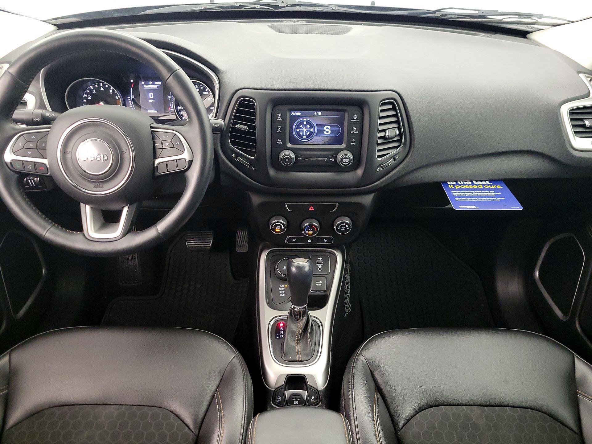 Thumbnail: 2018 Jeep Compass - 9