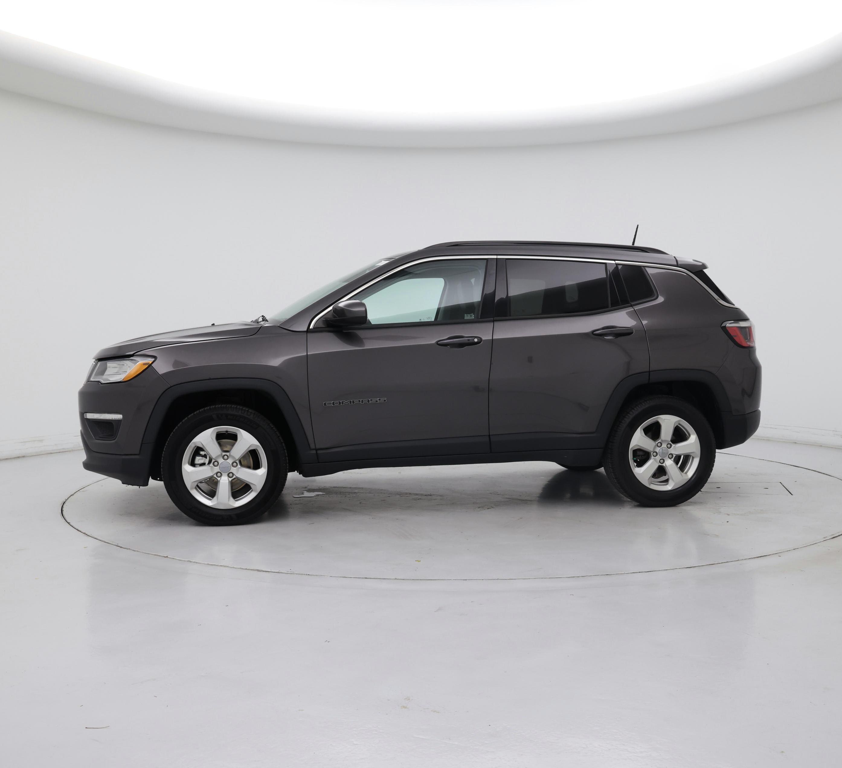 Thumbnail: 2018 Jeep Compass - 3