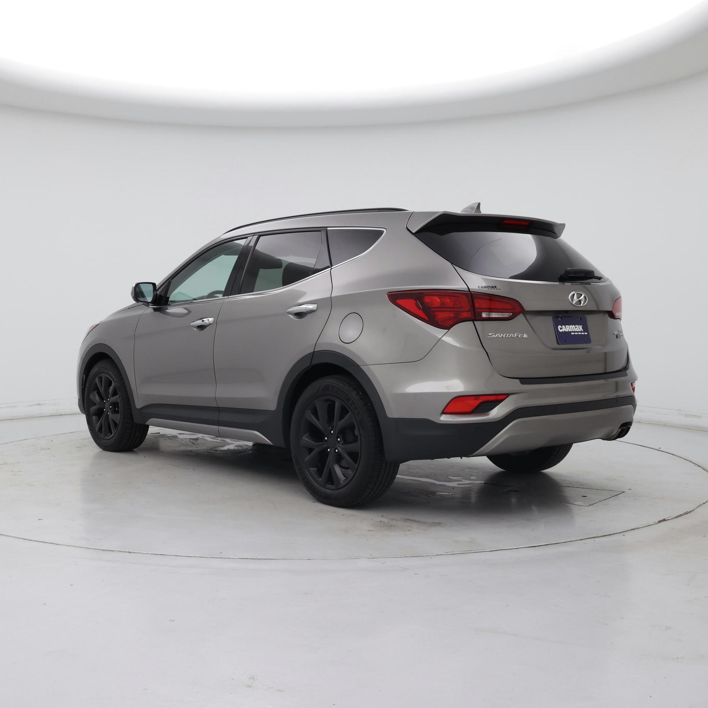 Thumbnail: 2017 Hyundai Santa Fe - 2