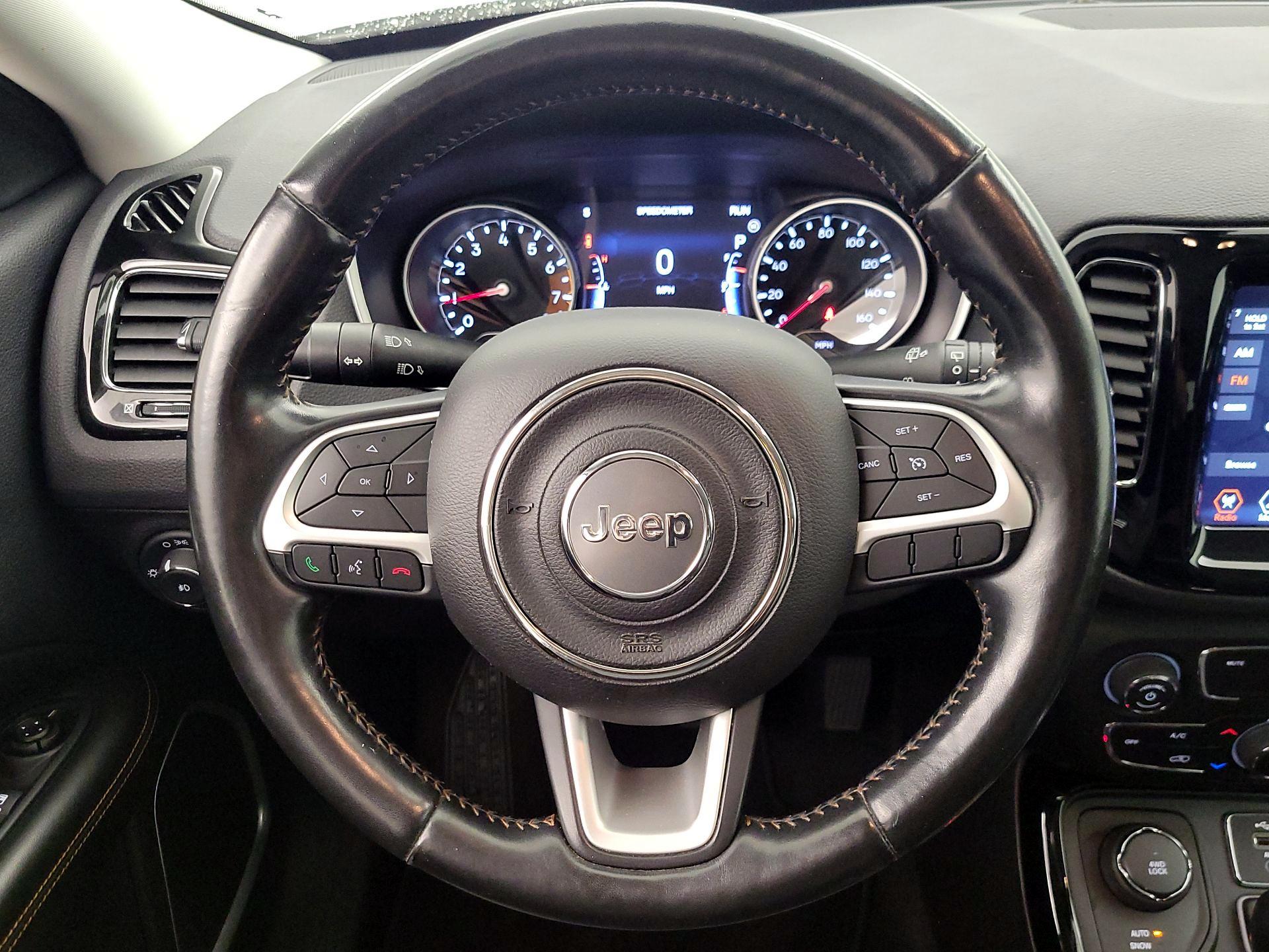 Thumbnail: 2020 Jeep Compass - 10