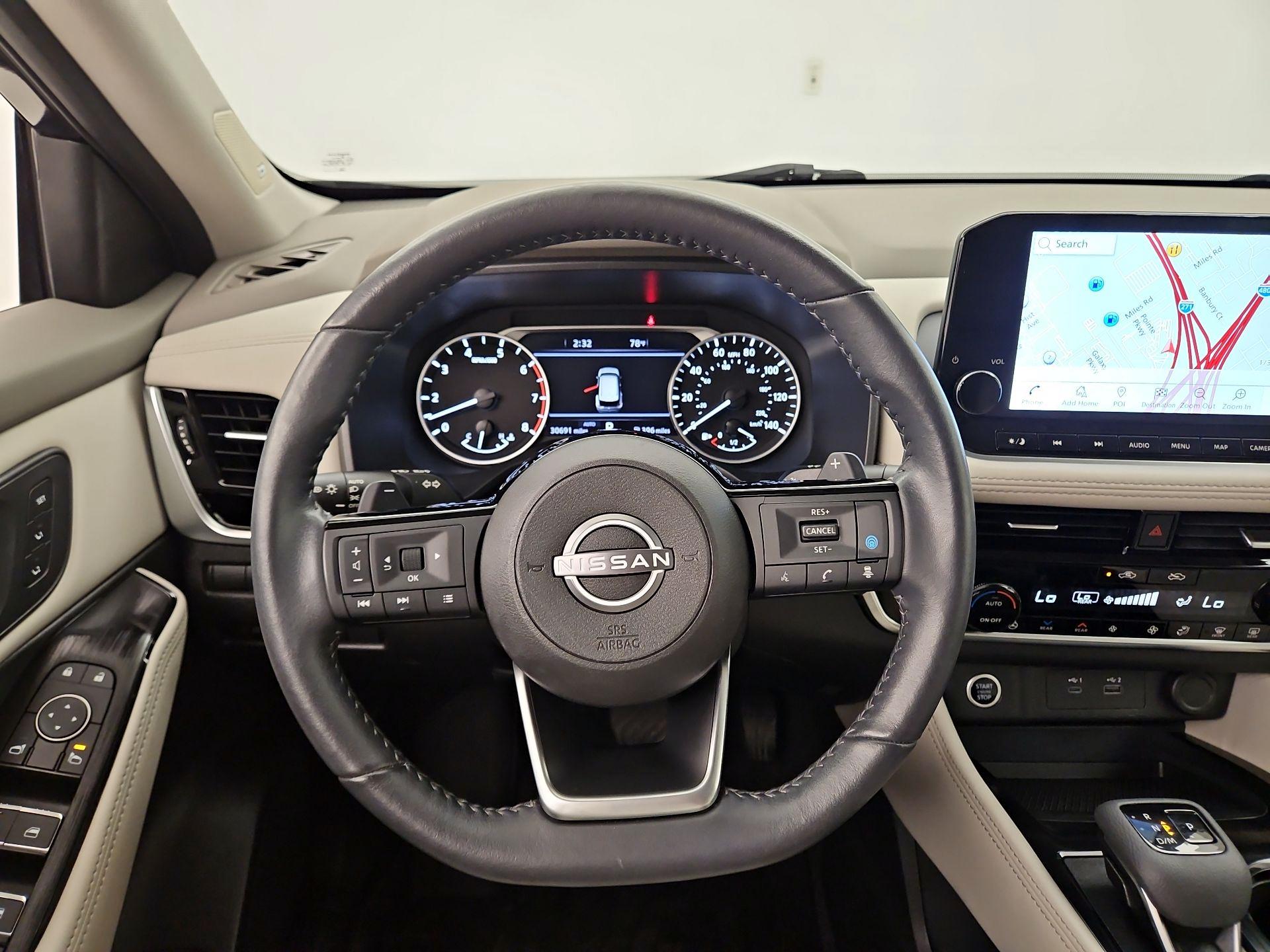 Thumbnail: 2023 Nissan Rogue - 10