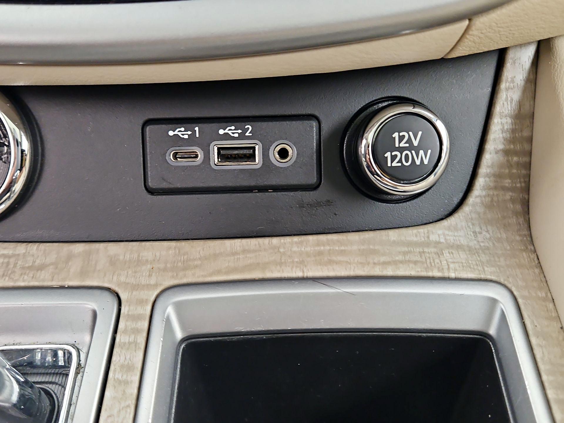 Thumbnail: 2021 Nissan Murano - 18