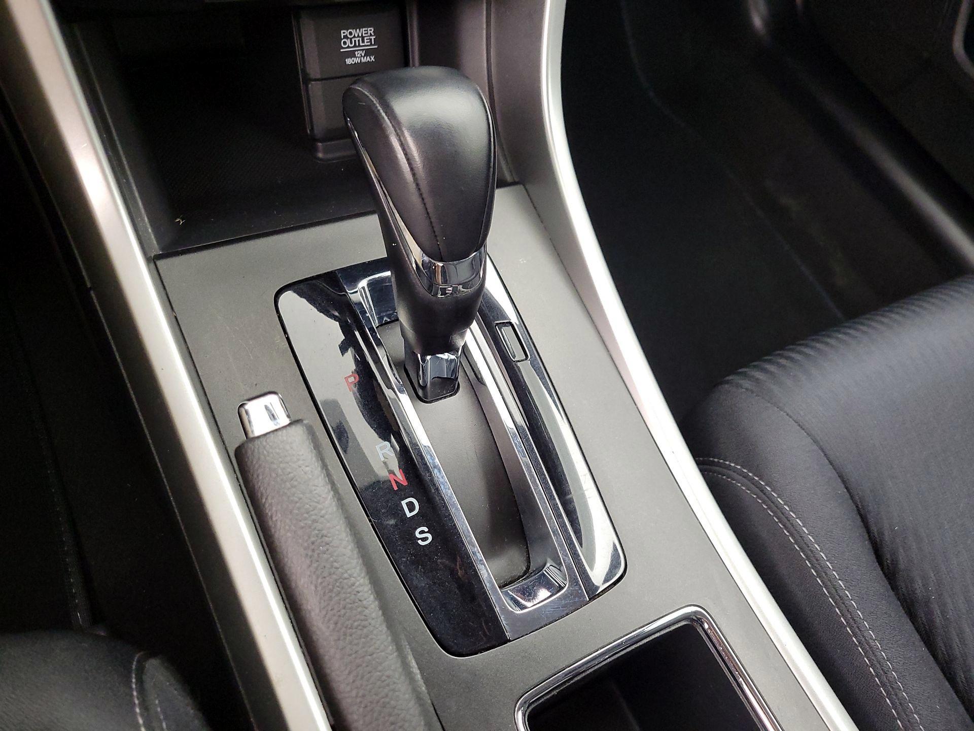 Thumbnail: 2014 Honda Accord - 17