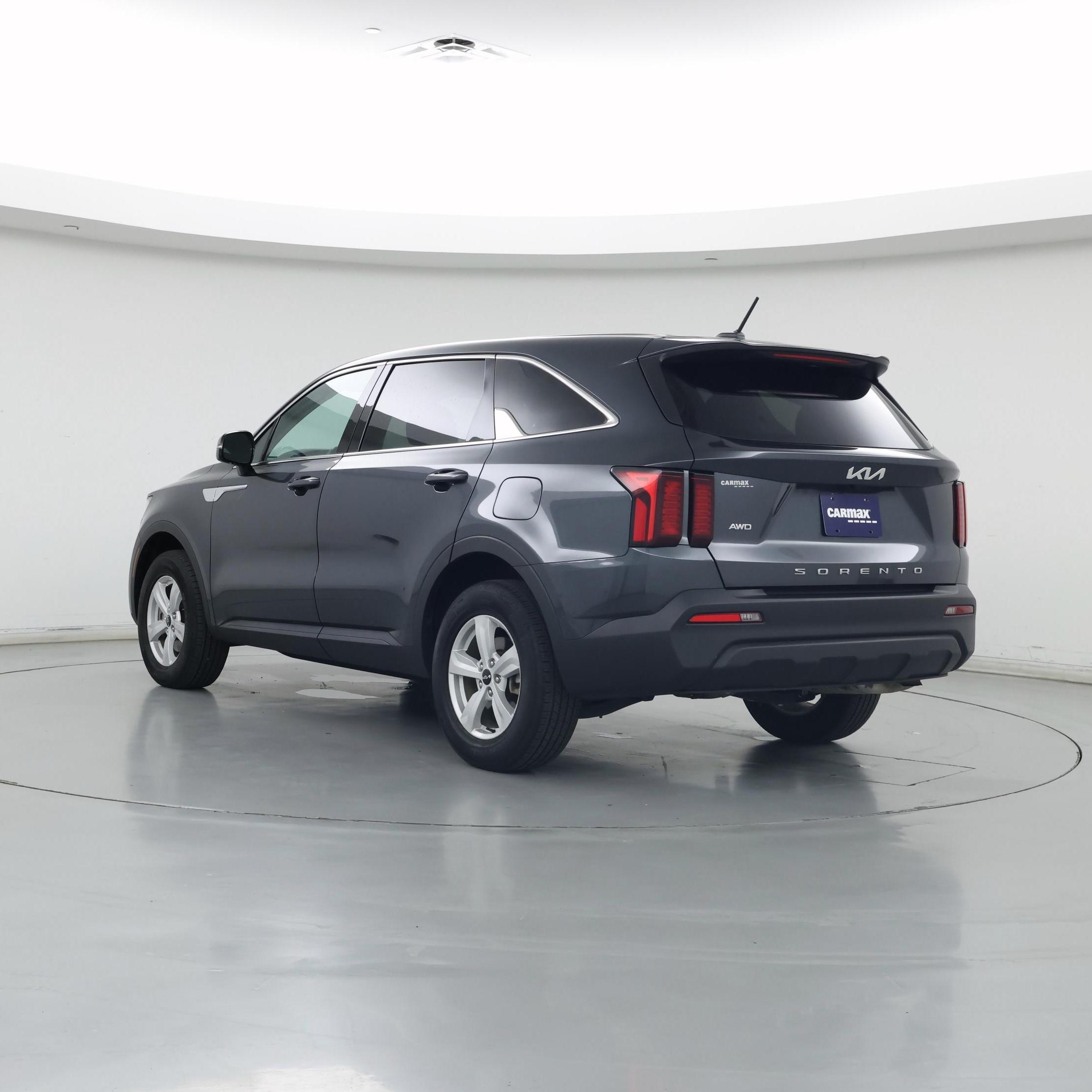 Thumbnail: 2022 Kia Sorento - 2