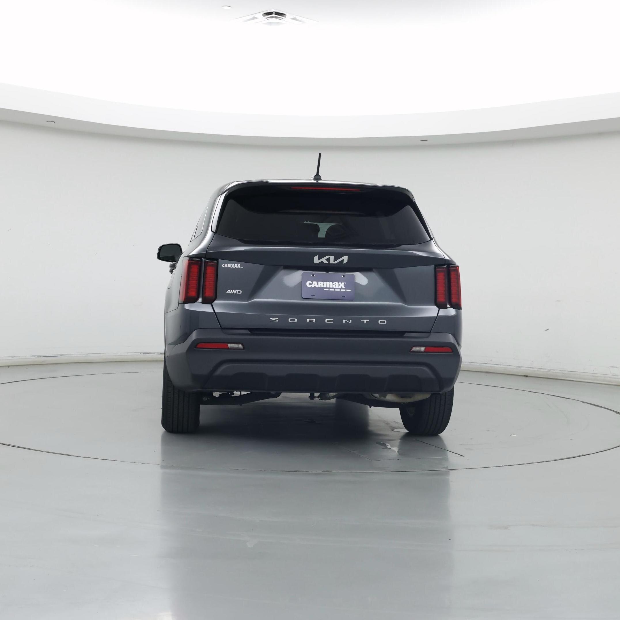 Thumbnail: 2022 Kia Sorento - 6