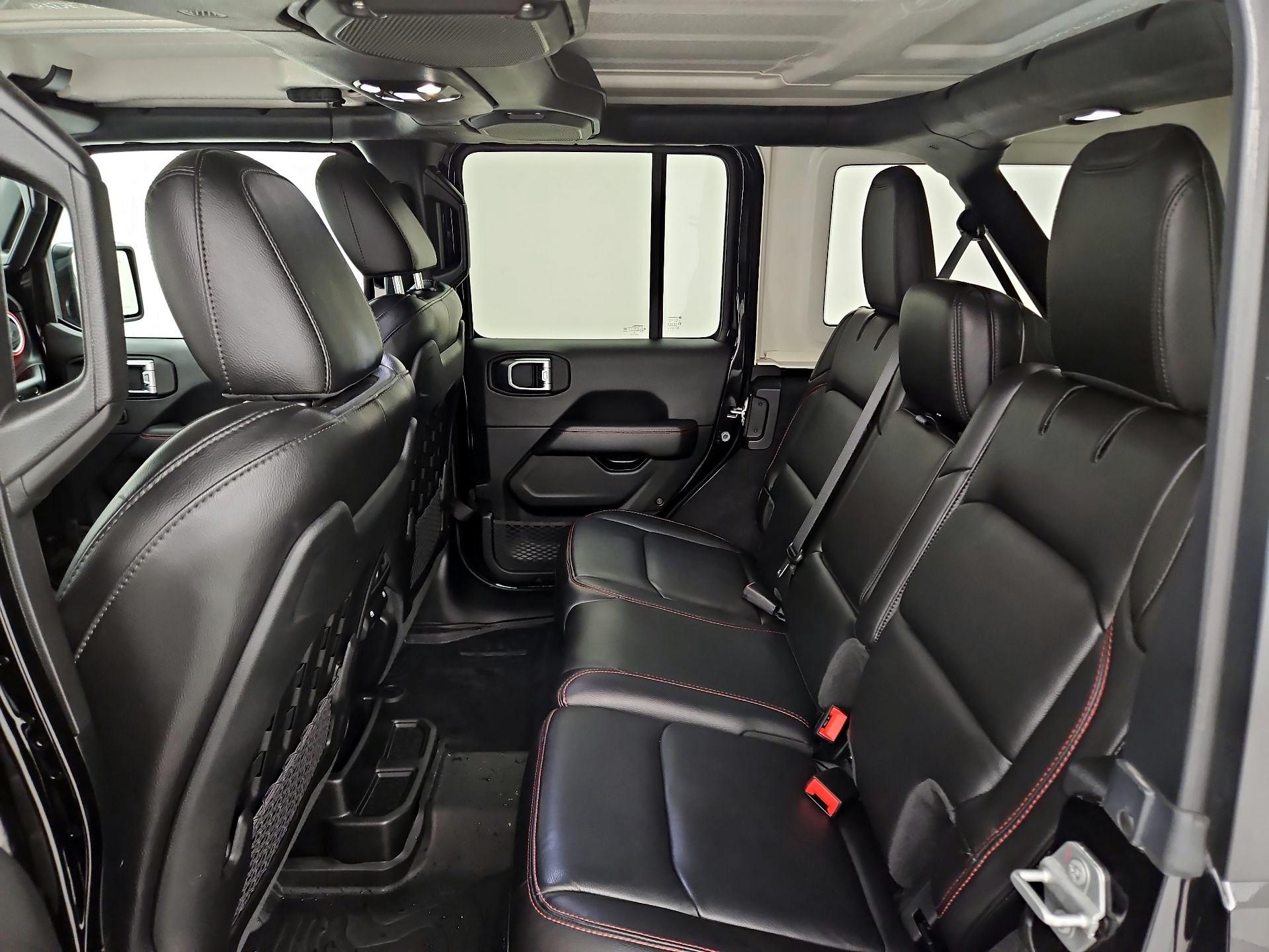 Thumbnail: 2020 Jeep Wrangler - 20