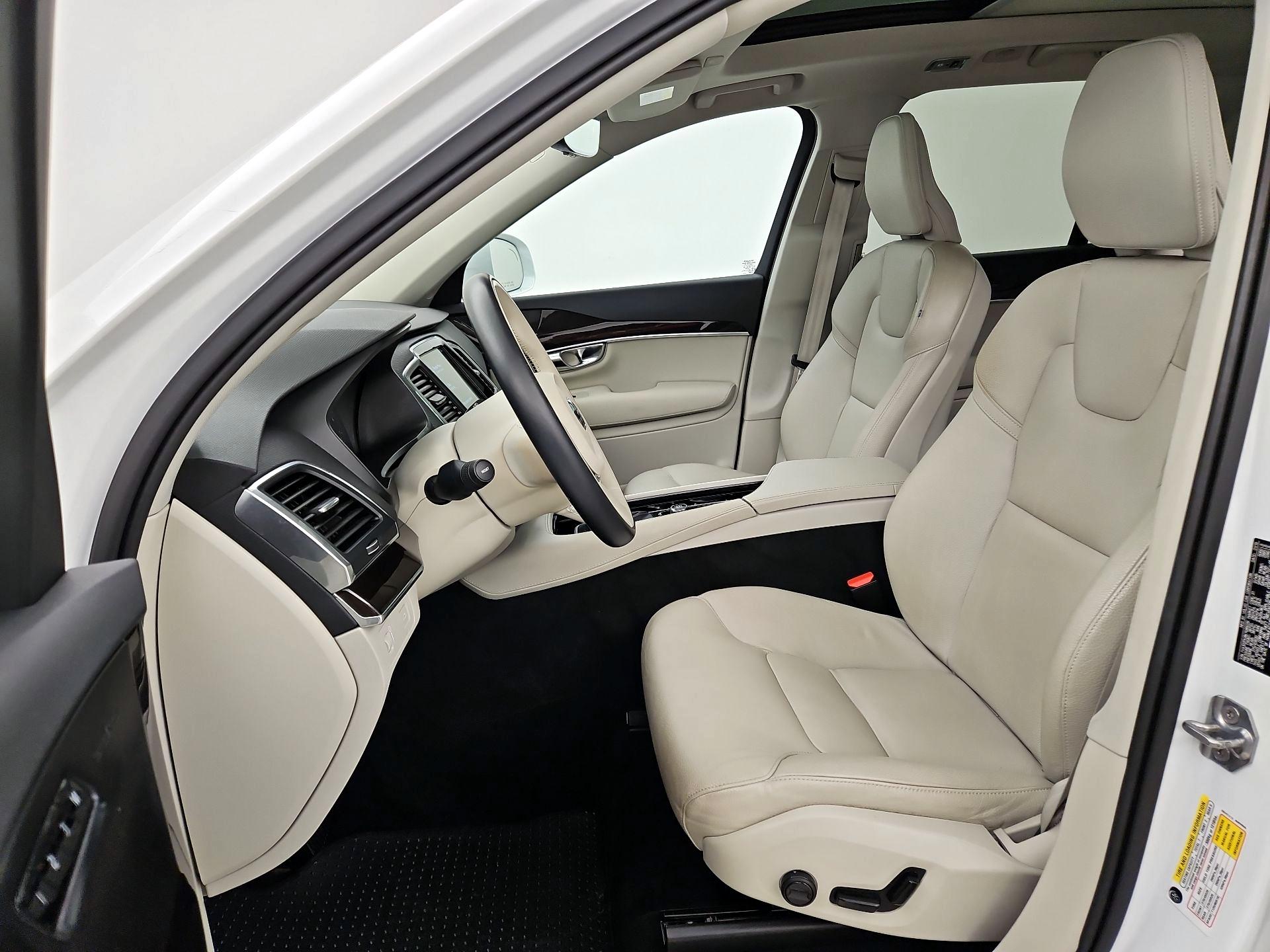 Thumbnail: 2019 Volvo XC90 - 11