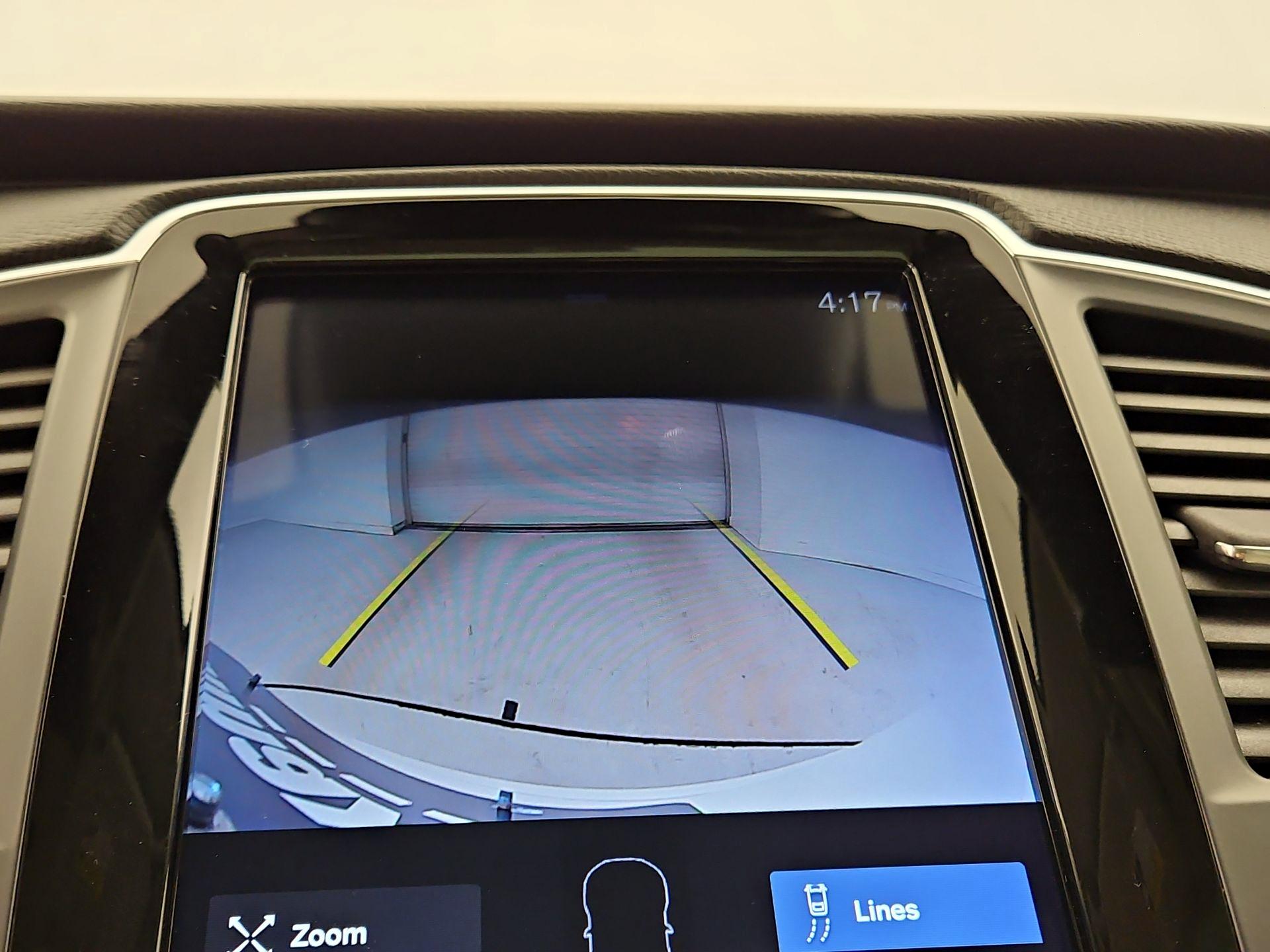 Thumbnail: 2019 Volvo XC90 - 15