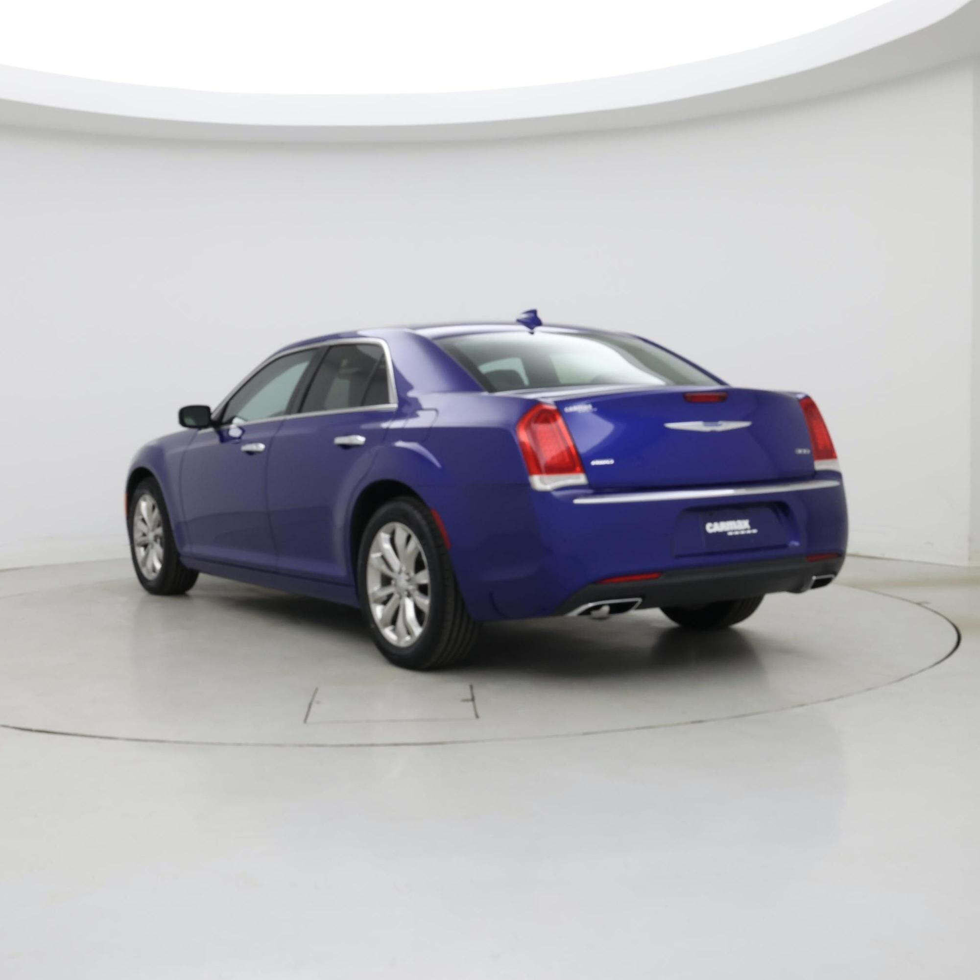 Thumbnail: 2018 Chrysler 300 - 2