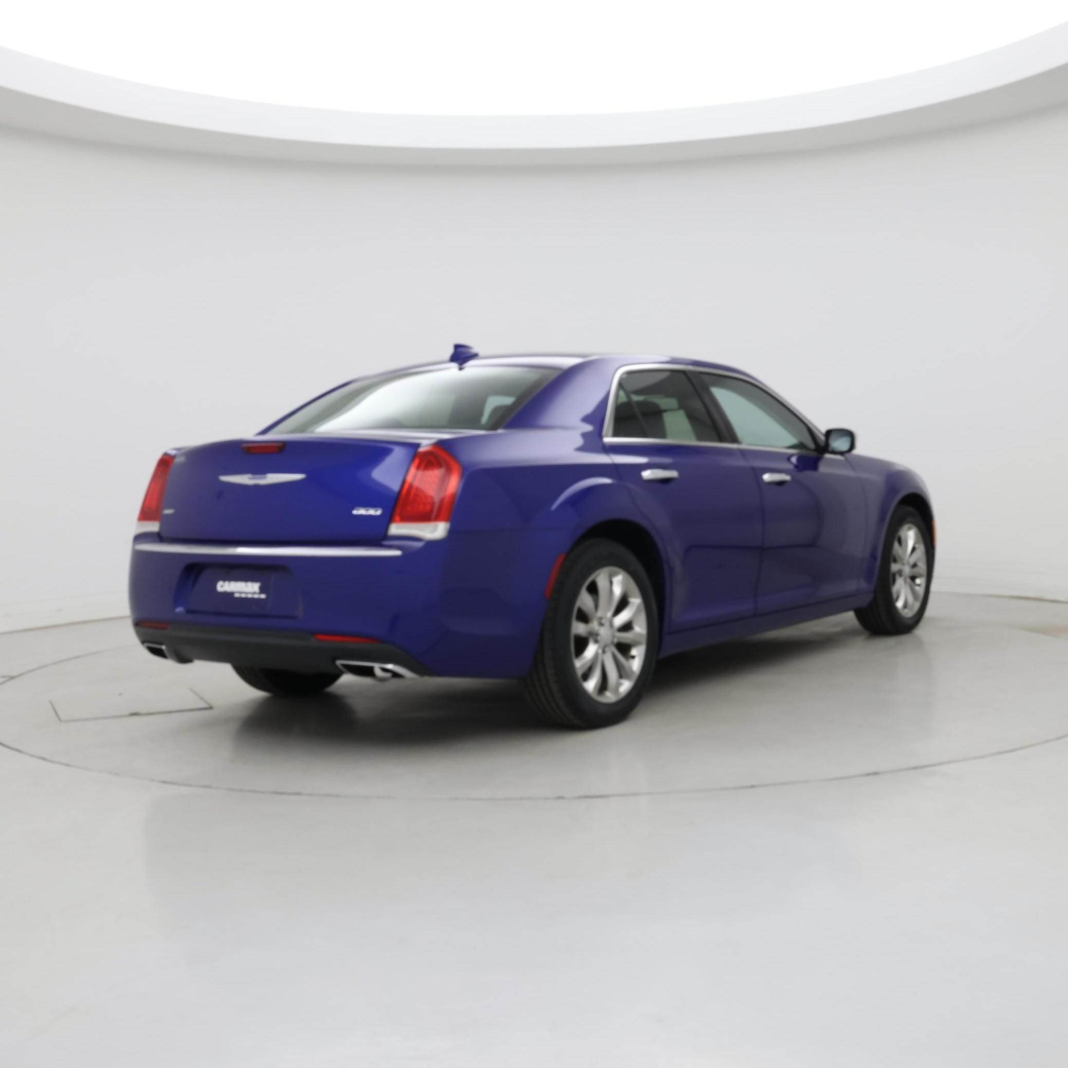 Thumbnail: 2018 Chrysler 300 - 8
