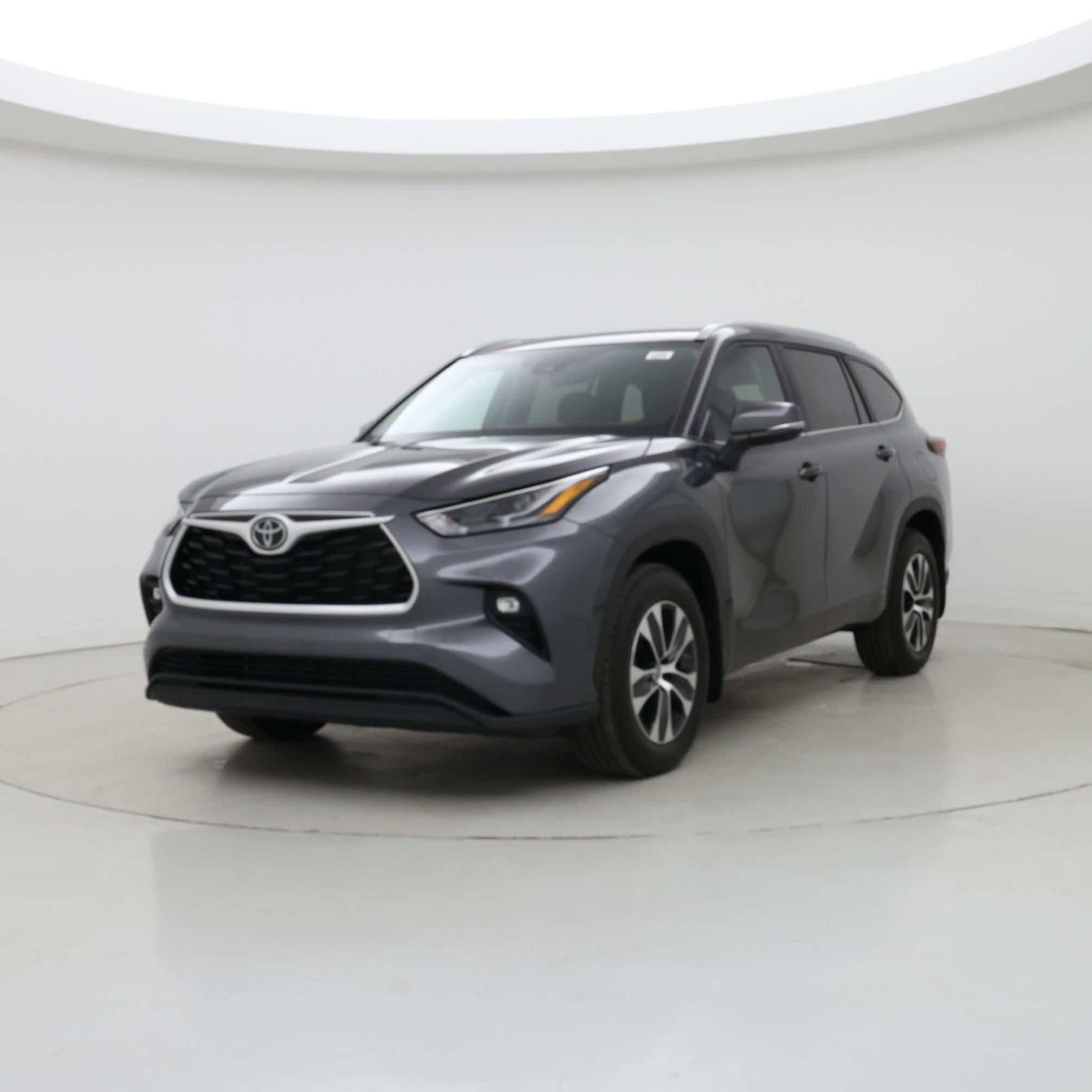 Thumbnail: 2024 Toyota Highlander - 4